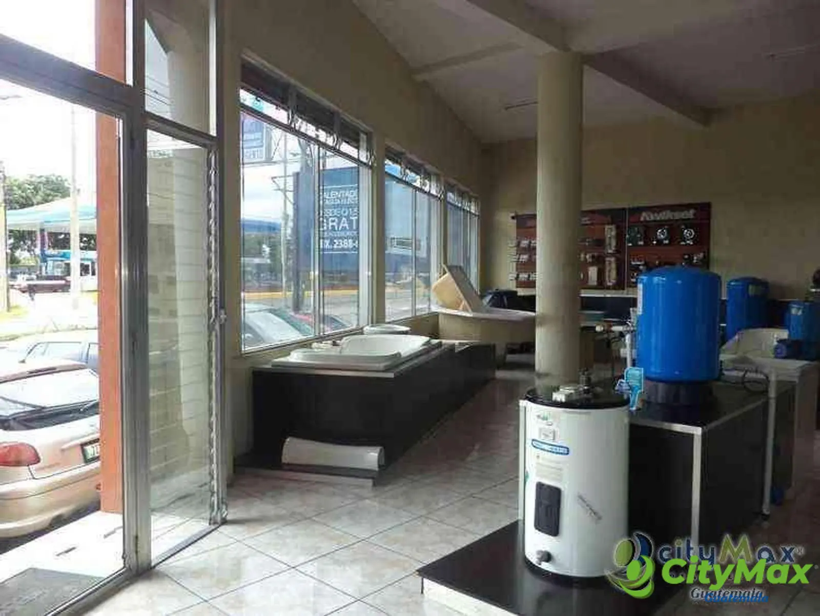 Edificio en venta u oficinas en renta en Zona 4 de Mixc - foto 1