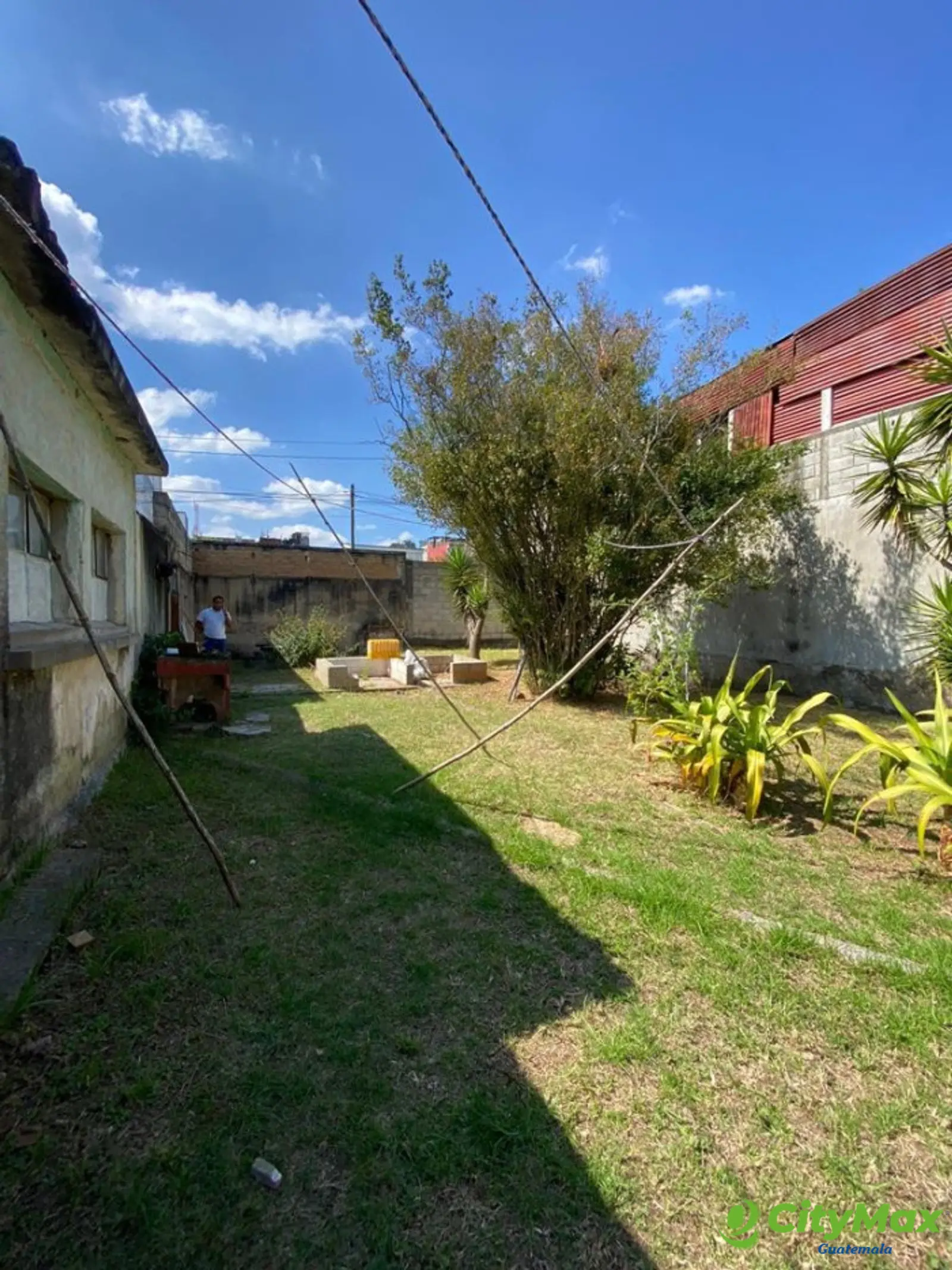 Terreno y casa en venta en el Rodeo zona 7 - foto 1
