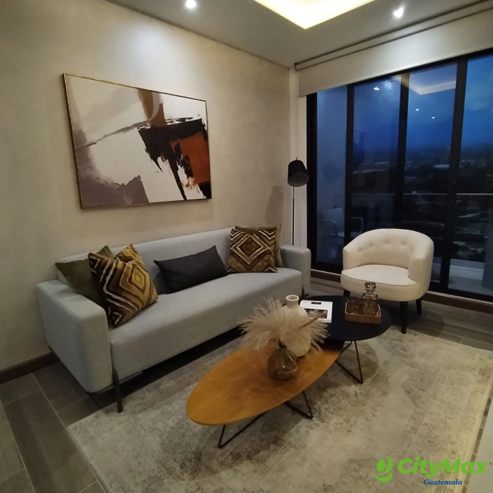 Venta de Apartamento en construcción  zona 11 Mariscal - foto 1