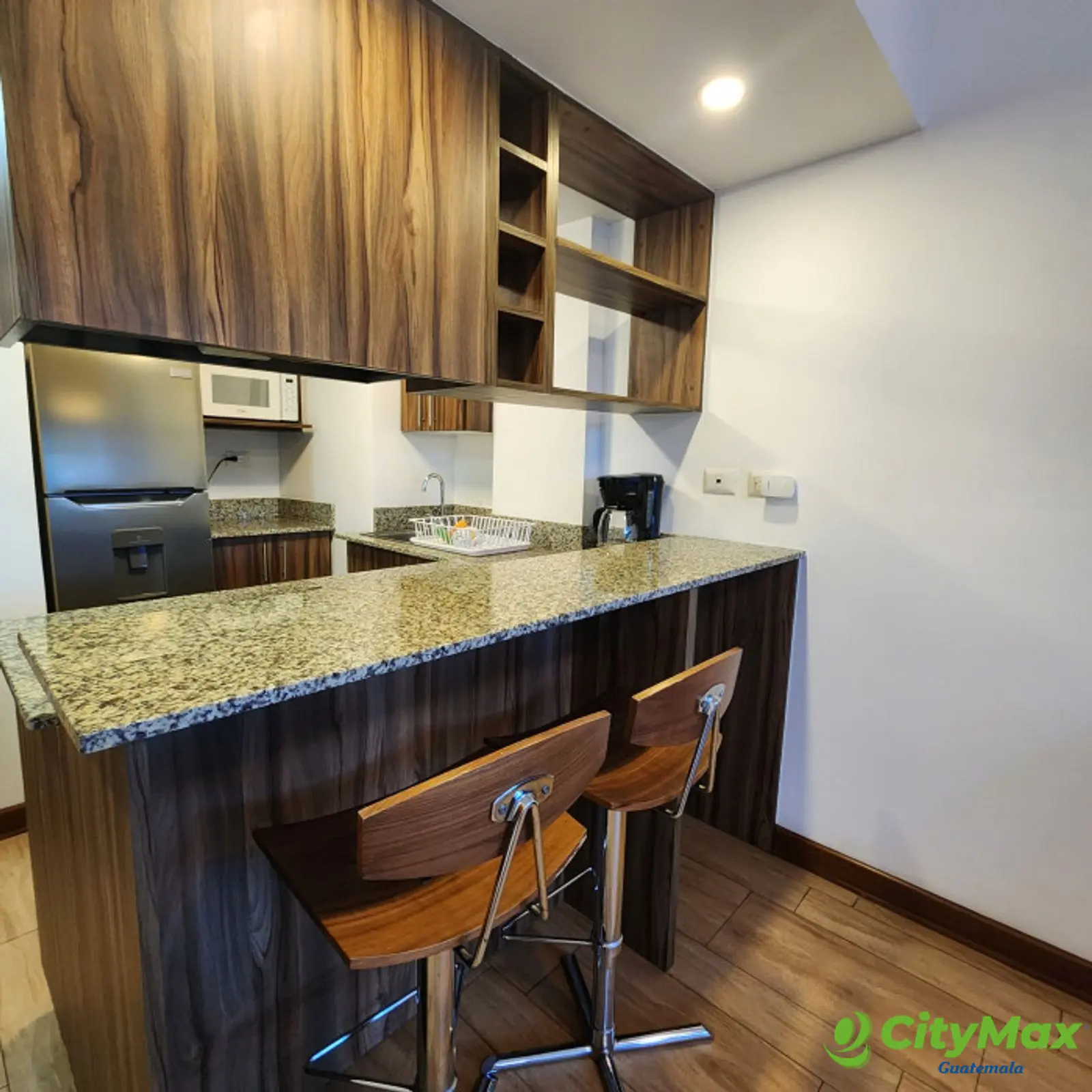 Apartamento Amueblado en renta en Zona 14 - foto 12