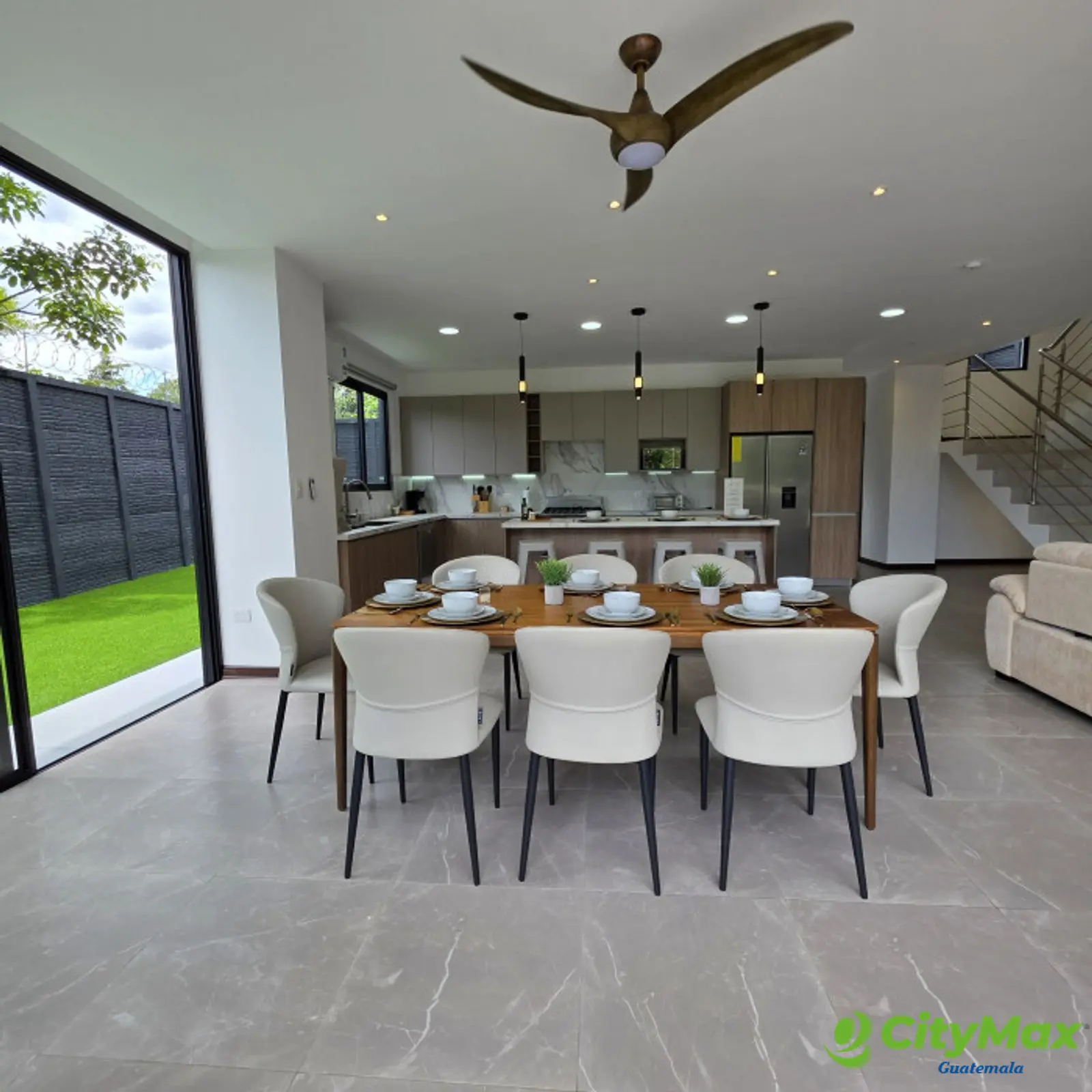 Exclusiva Casa en Venta en Laguna El Pino Santa Rosa - foto 11