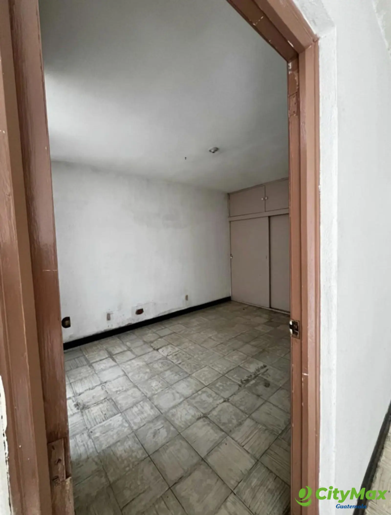 Casa Comercial En Renta Sobre Avenida Las Americas Z 13 - foto 7