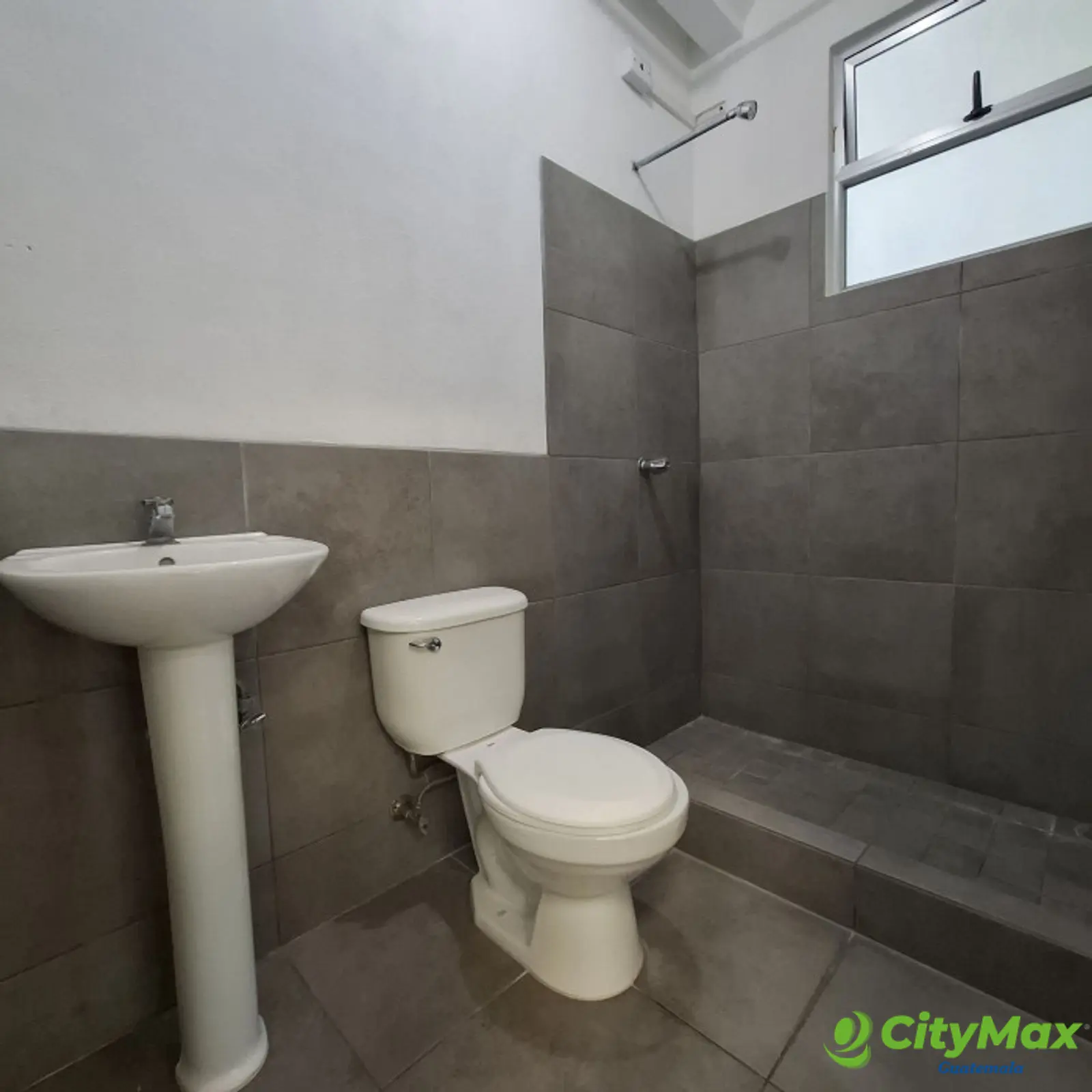 Ofibodega en renta en las Tunas zona 4 Mixco - foto 14