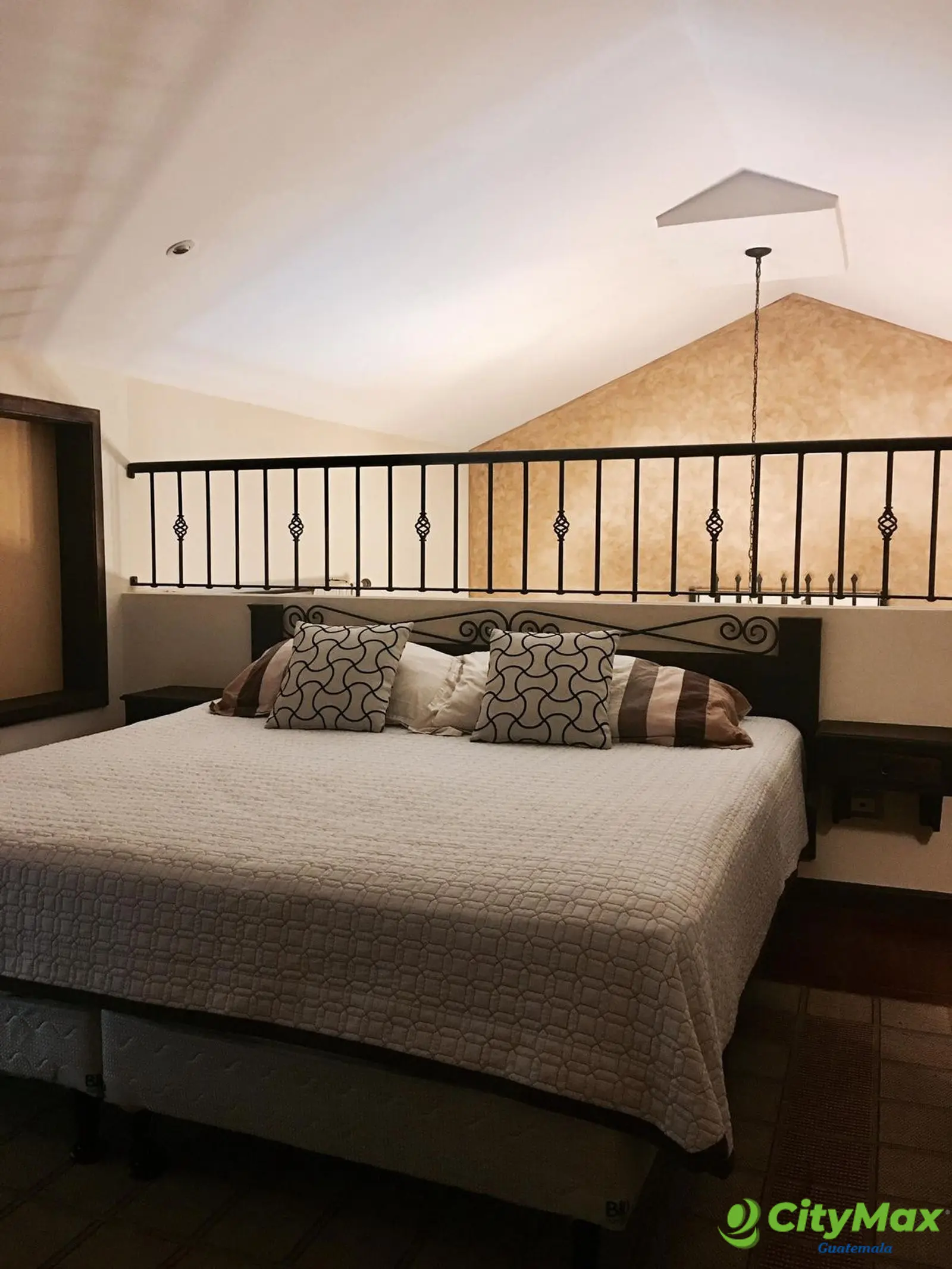 En Alquiler Villa amueblada en Antigua Guatemala - foto 4