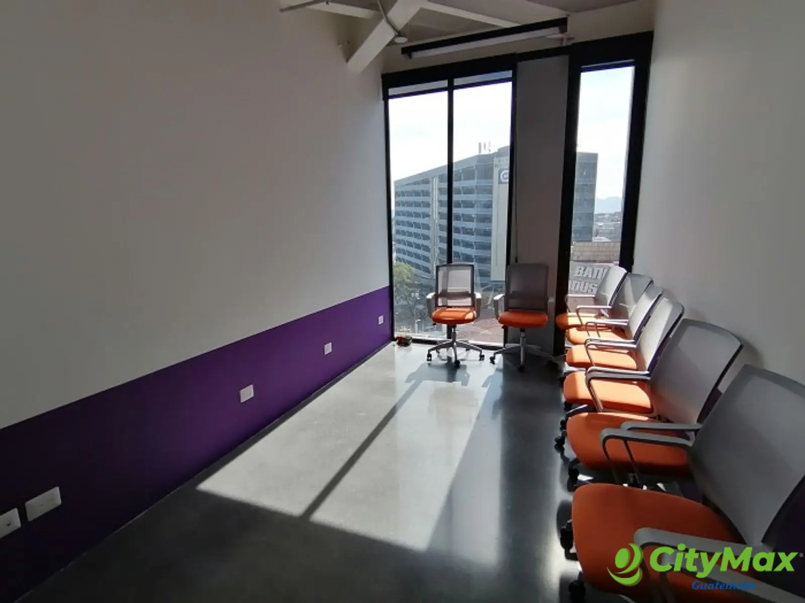 Oficina en renta en zona 4 Ciudad de Guatemala - foto 13