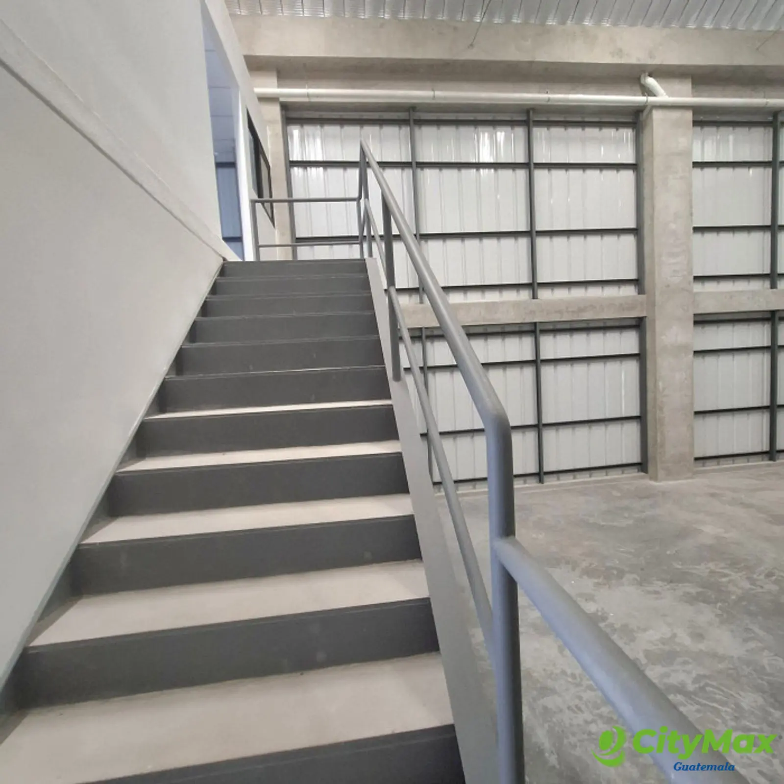 Ofibodega de Esquina en Renta, para estrenar en K13 - foto 9