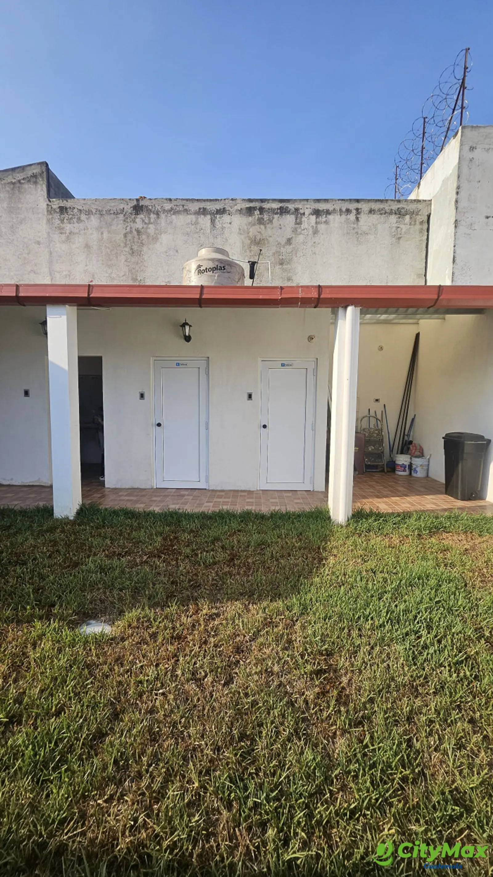 Local Comercial en Renta en Pinares San Cristóbal Guate - foto 7