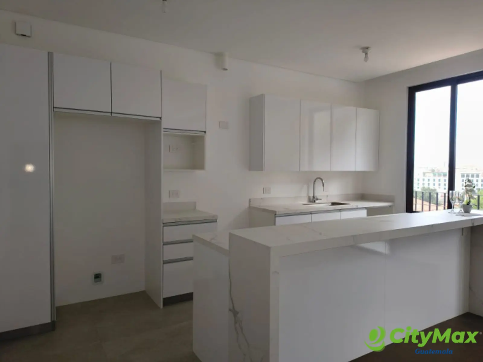 Lujoso Apartamento en Renta en CAYALA en Zona 16 - foto 8