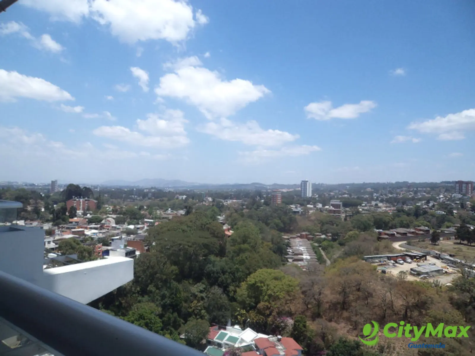 Apartamento en Venta en Atrium zona 10 Guatemala - foto 5