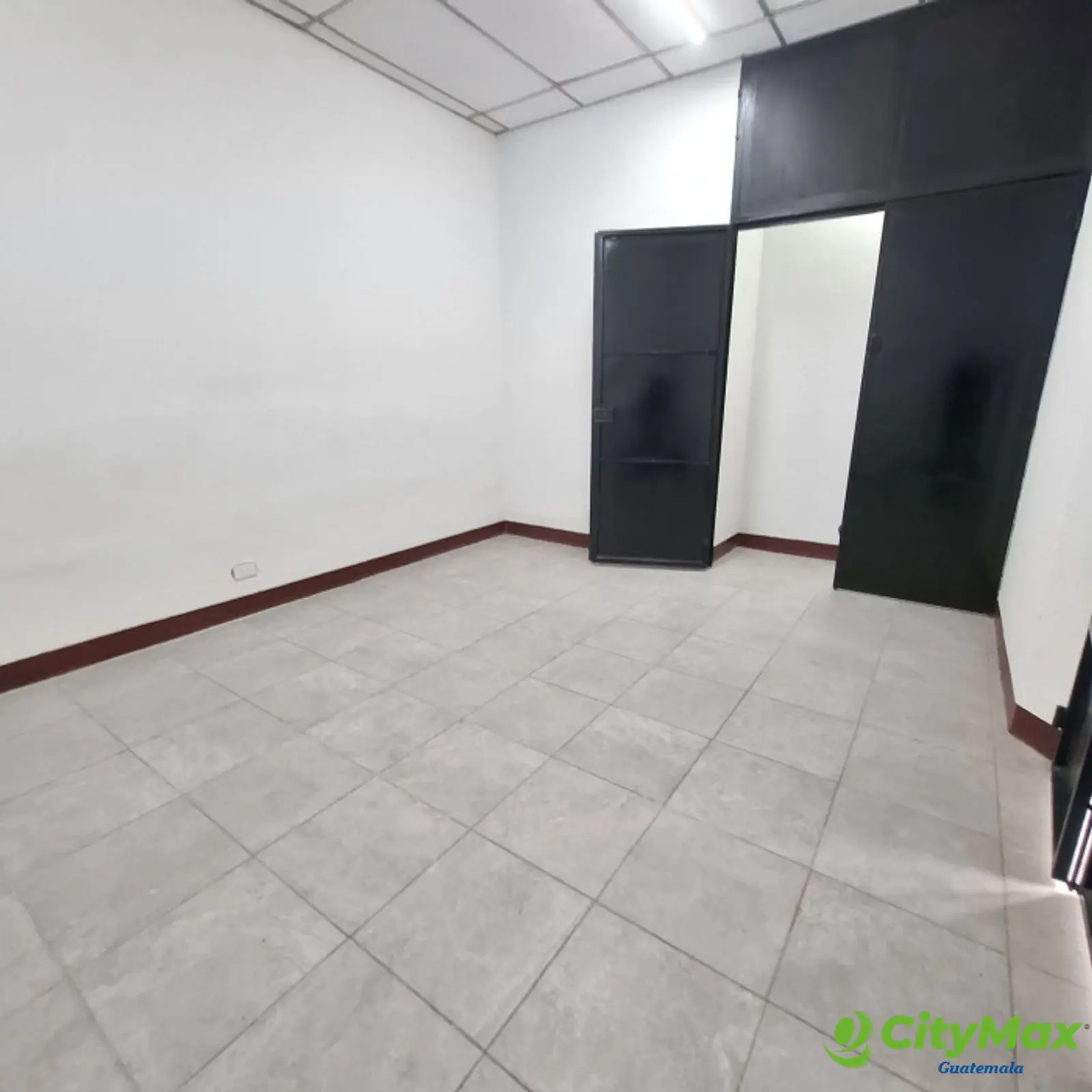 Casa de renta de uso comercial en zona 1 Guatemala - foto 2