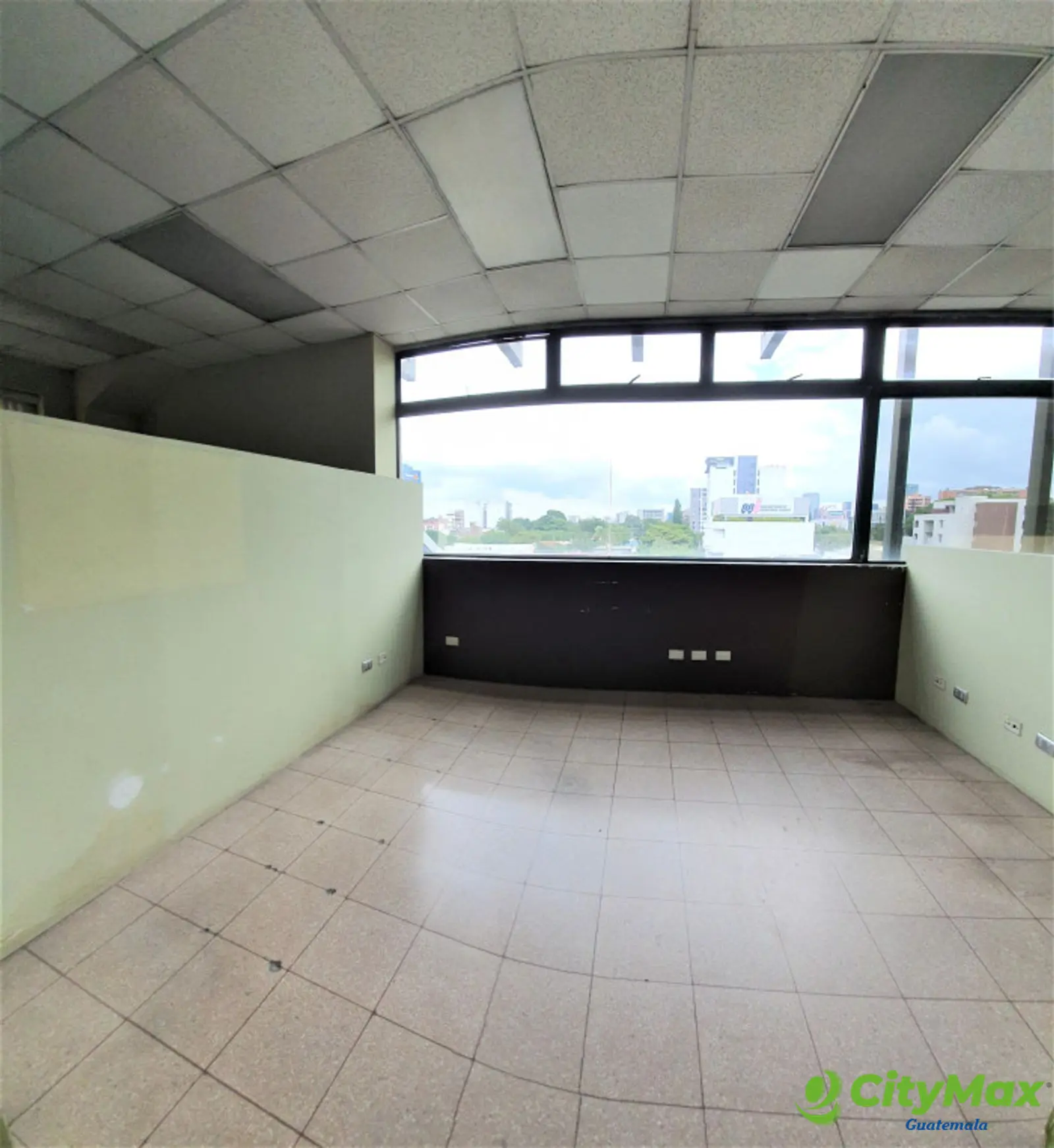 En renta oficina en la zona 13  - foto 3