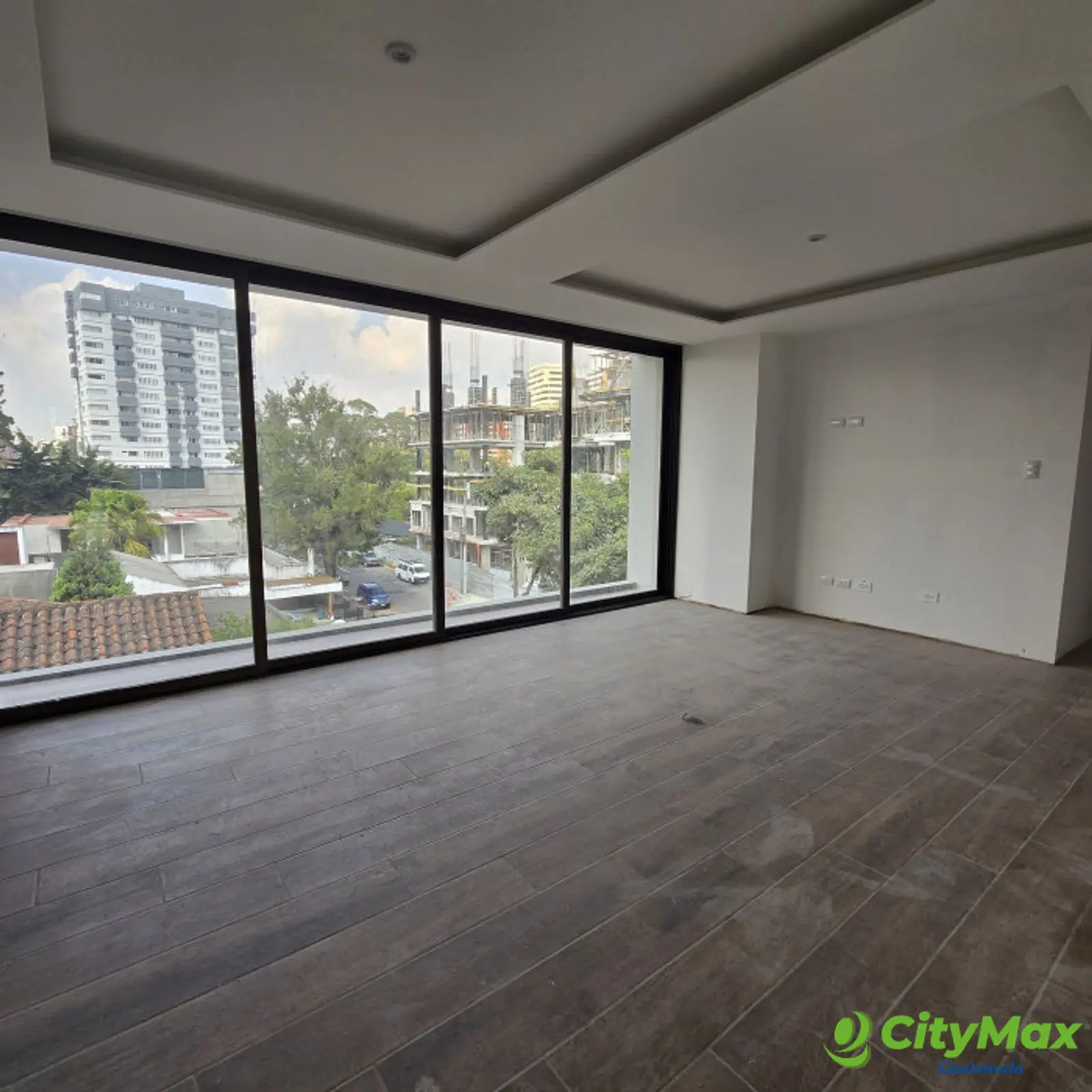 Apartamento en Venta, en Zona 13 ASTORGA  - foto 2