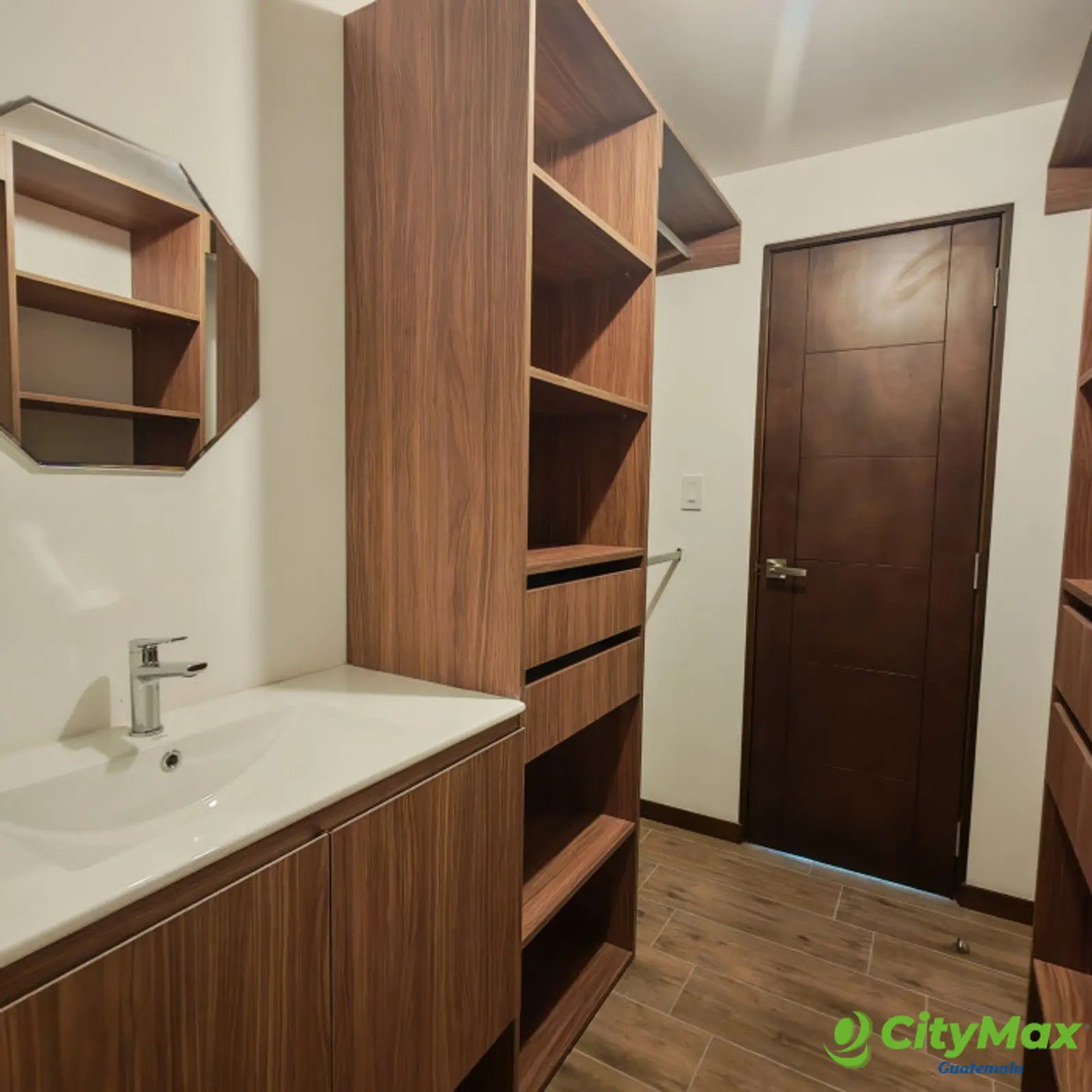 Apartamento en Venta o Renta en Zona 4 Mixco Guatemala - foto 15