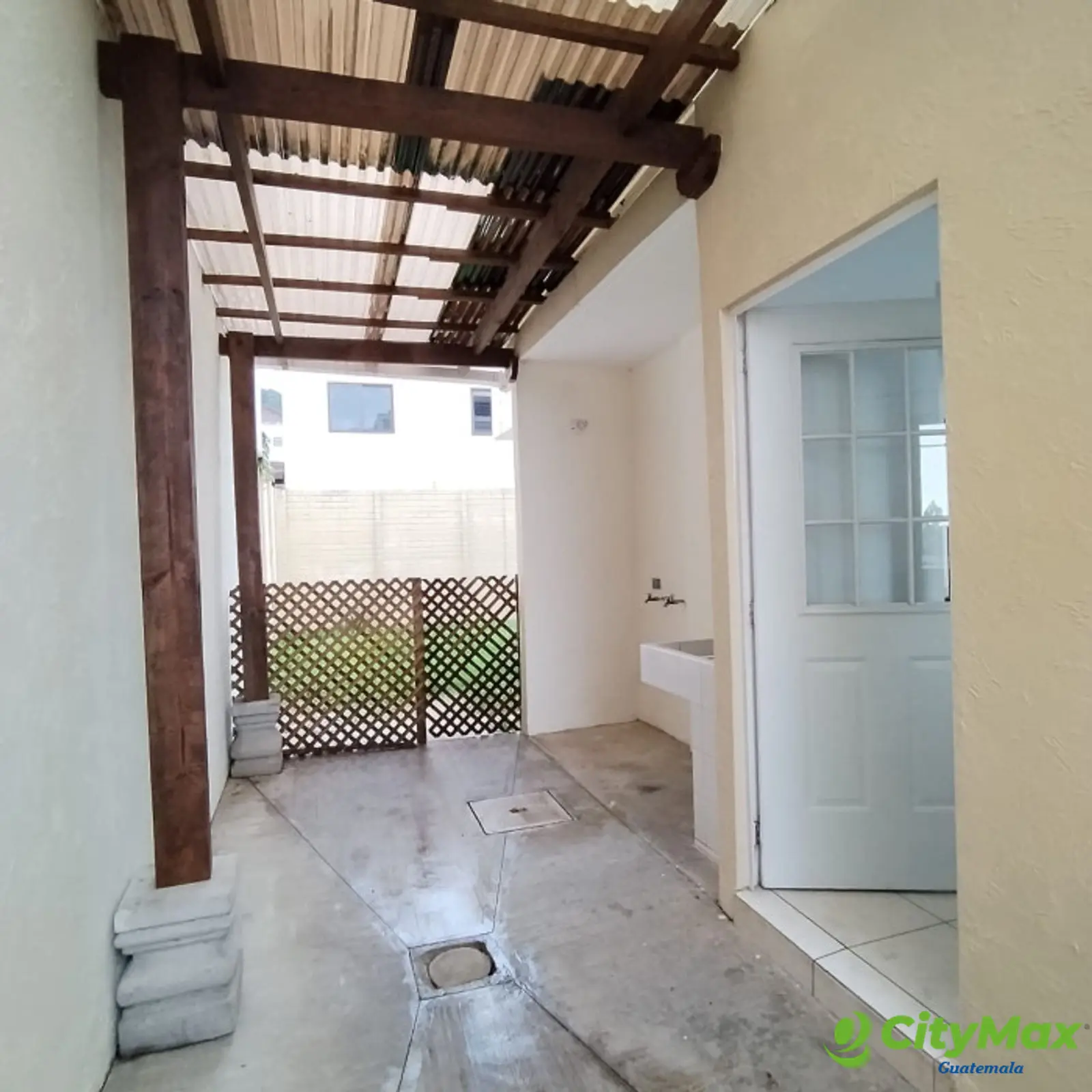 Casa en Venta en Vistas De San Isidro Zona 16 INVERSIÓN - foto 10