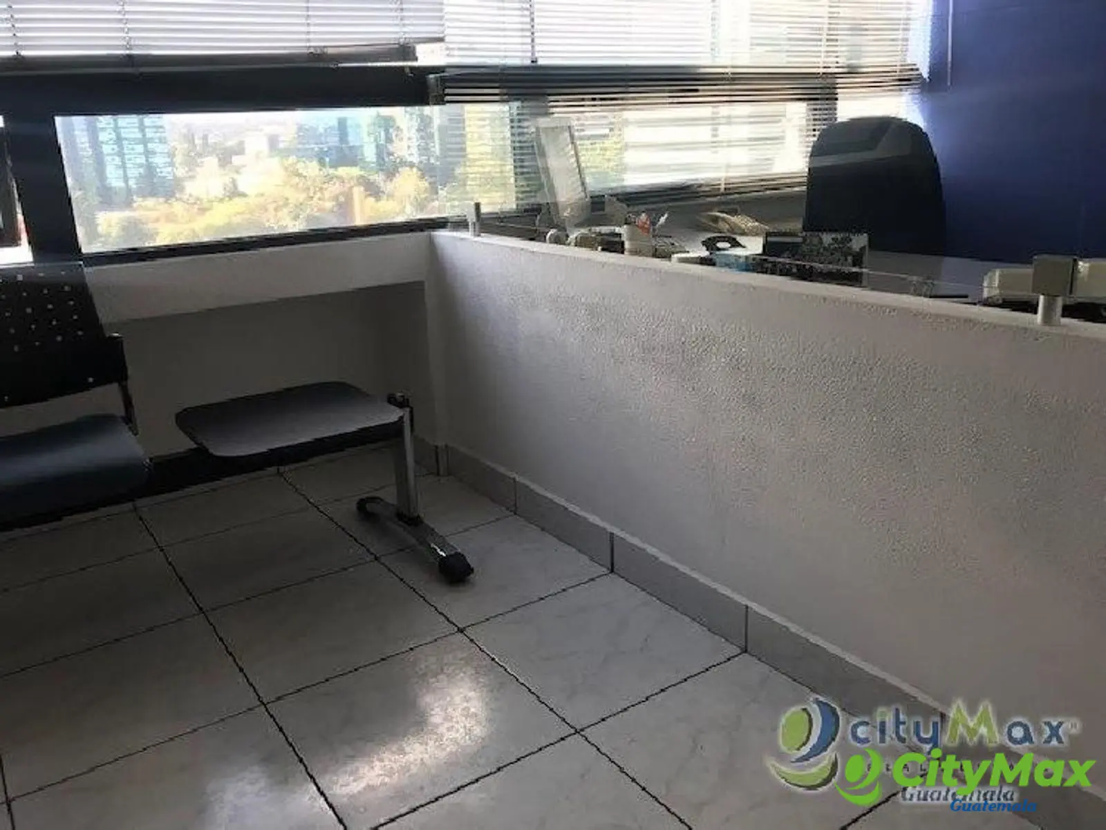 CityMax vende o renta oficina en zona 10 Guatemala - foto 4