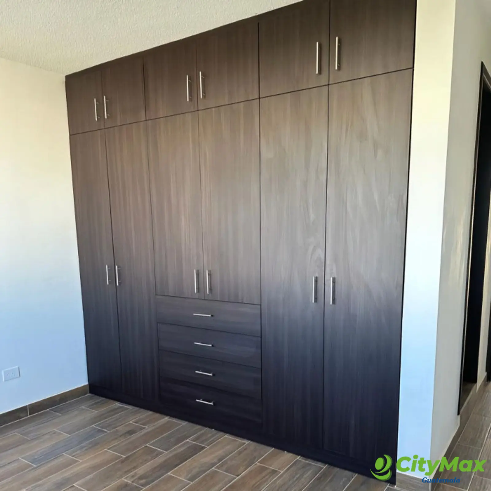 Town House en Renta en Zona 16 Hacienda Real - foto 9