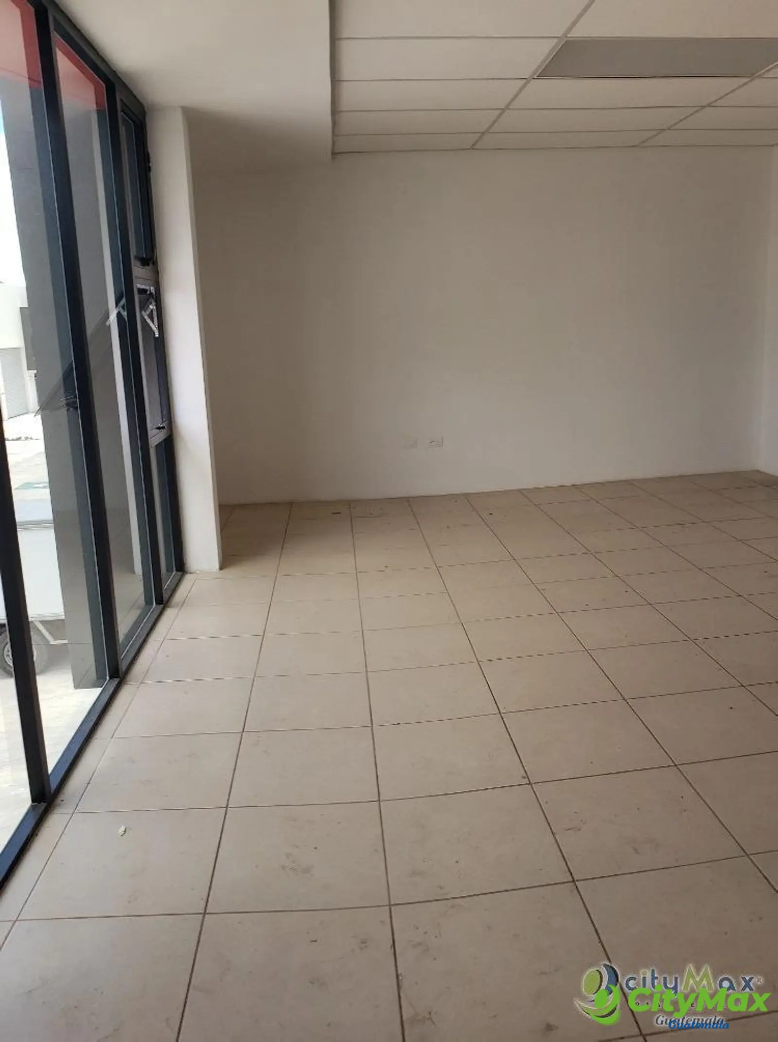 Ofibodega en venta en Quetzaltenango con 490 m2 totales - foto 8