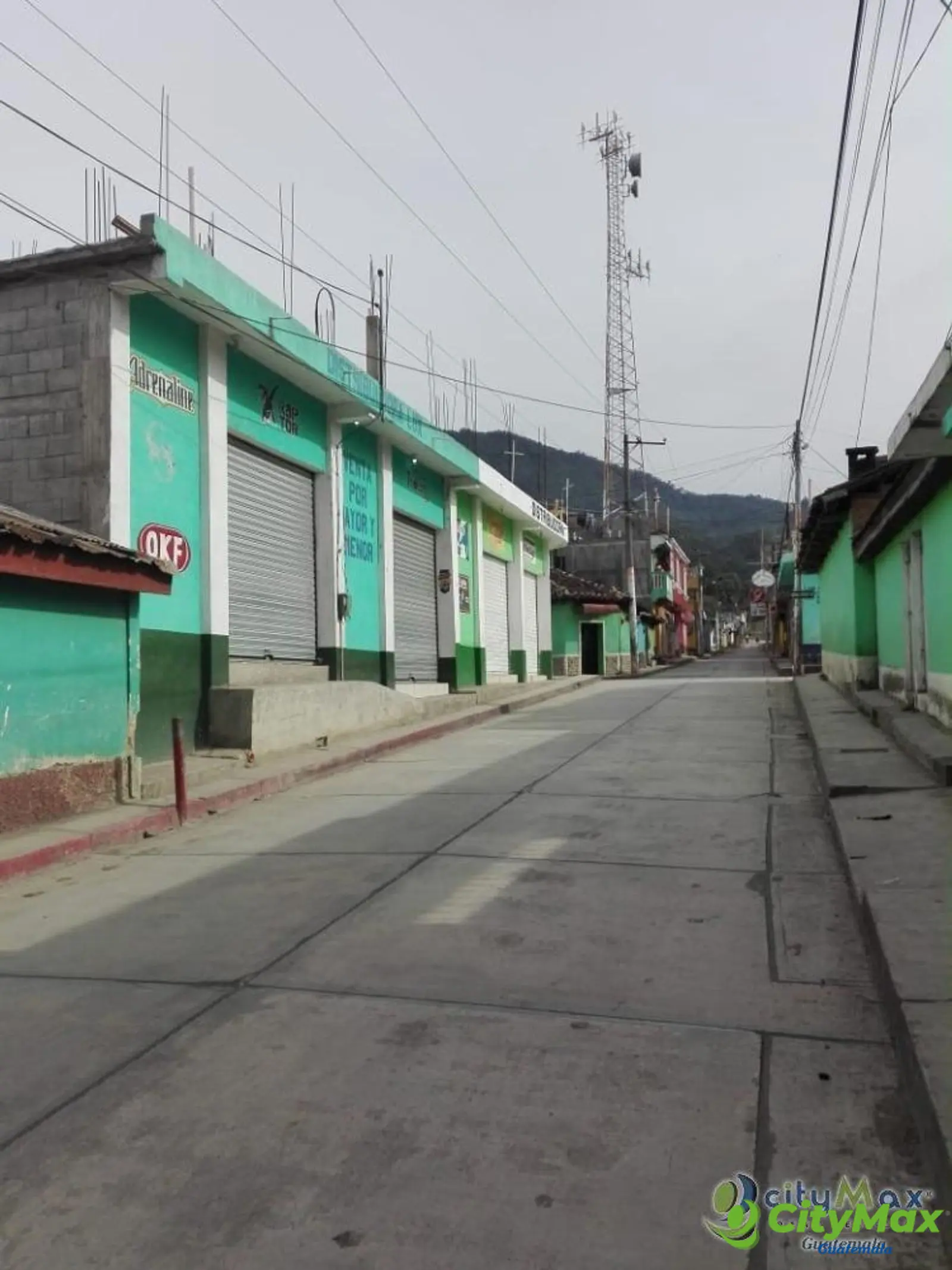 Local o Bodega renta a orilla calle en USPANTAN, QUICHE - foto 5