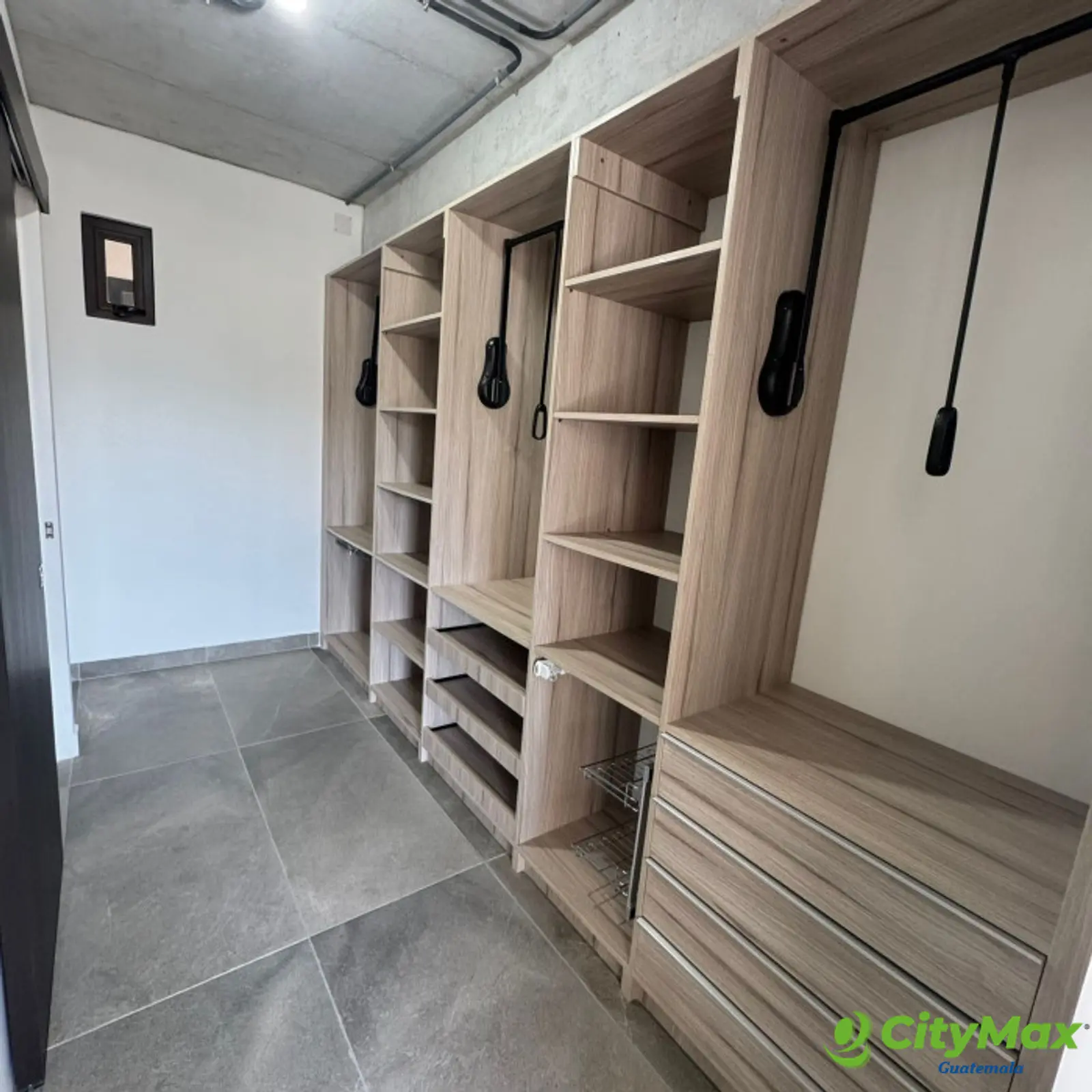 Apartamento en renta en zona 16, Shift - foto 18