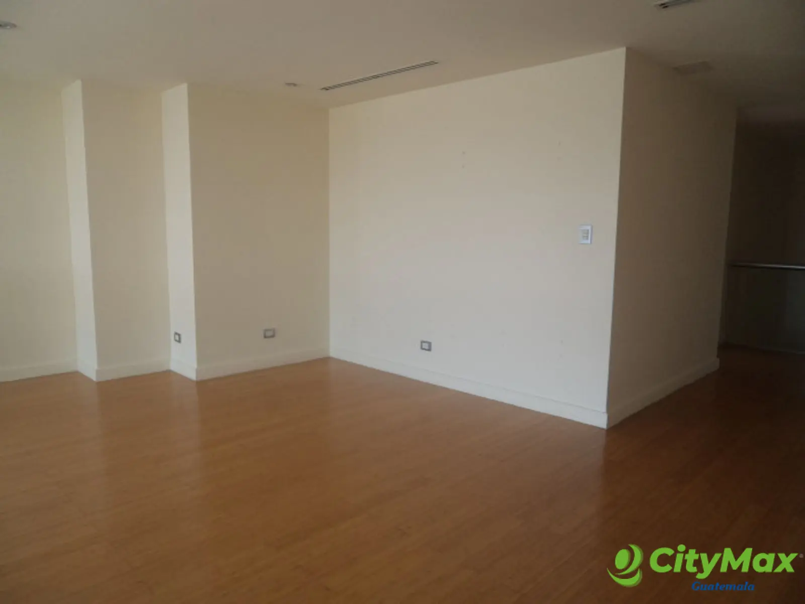 Apartamento en Venta en Atrium zona 10 Guatemala - foto 8