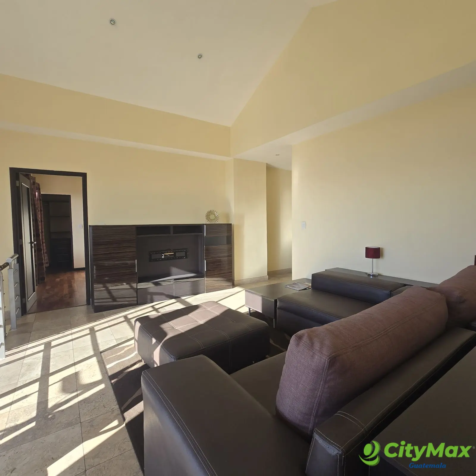 Apartamento en Renta cerca Trebol Vista Hermosa Z.15 - foto 2