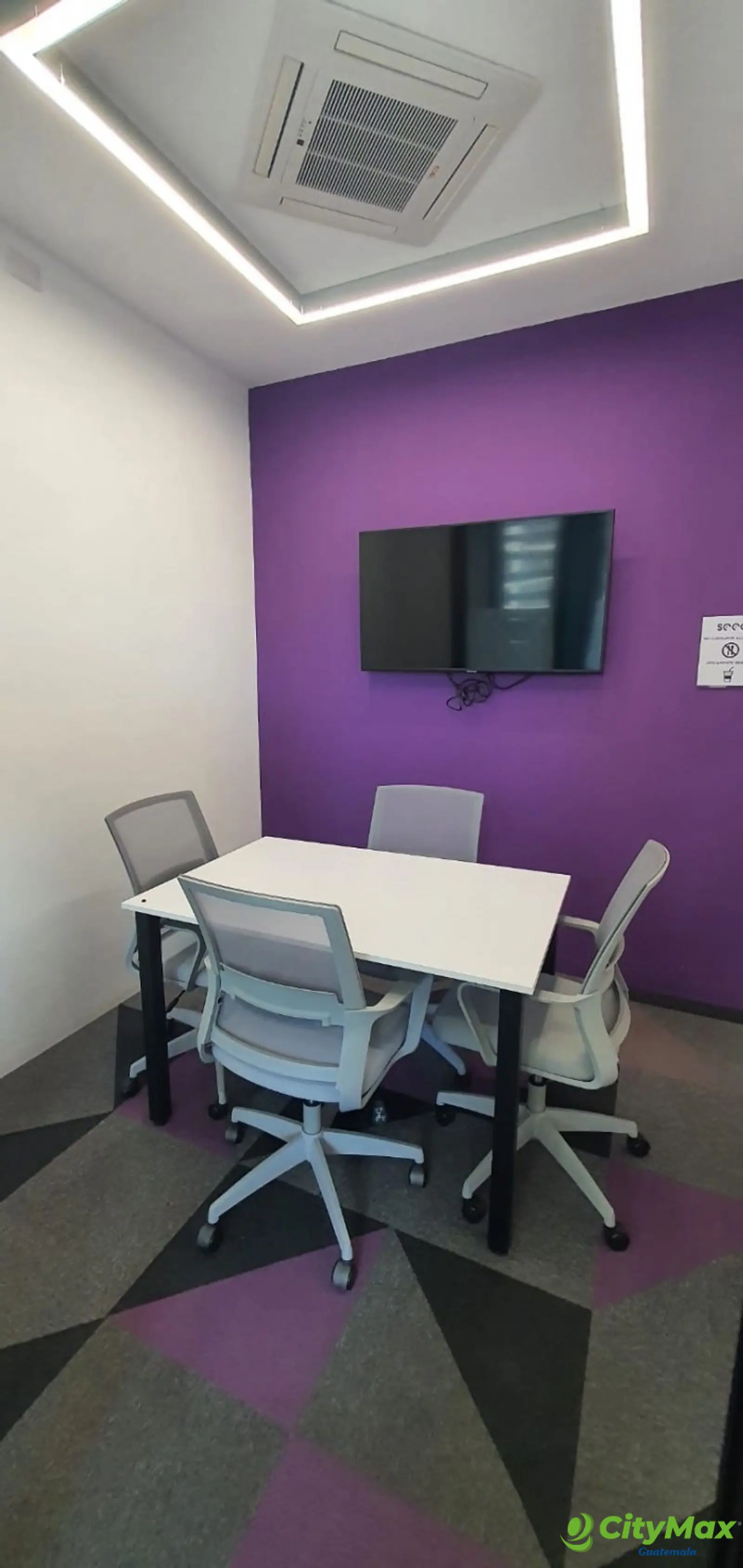 Oficinas Amuebladas y Equipadas en zona 4 Guatemala - foto 6
