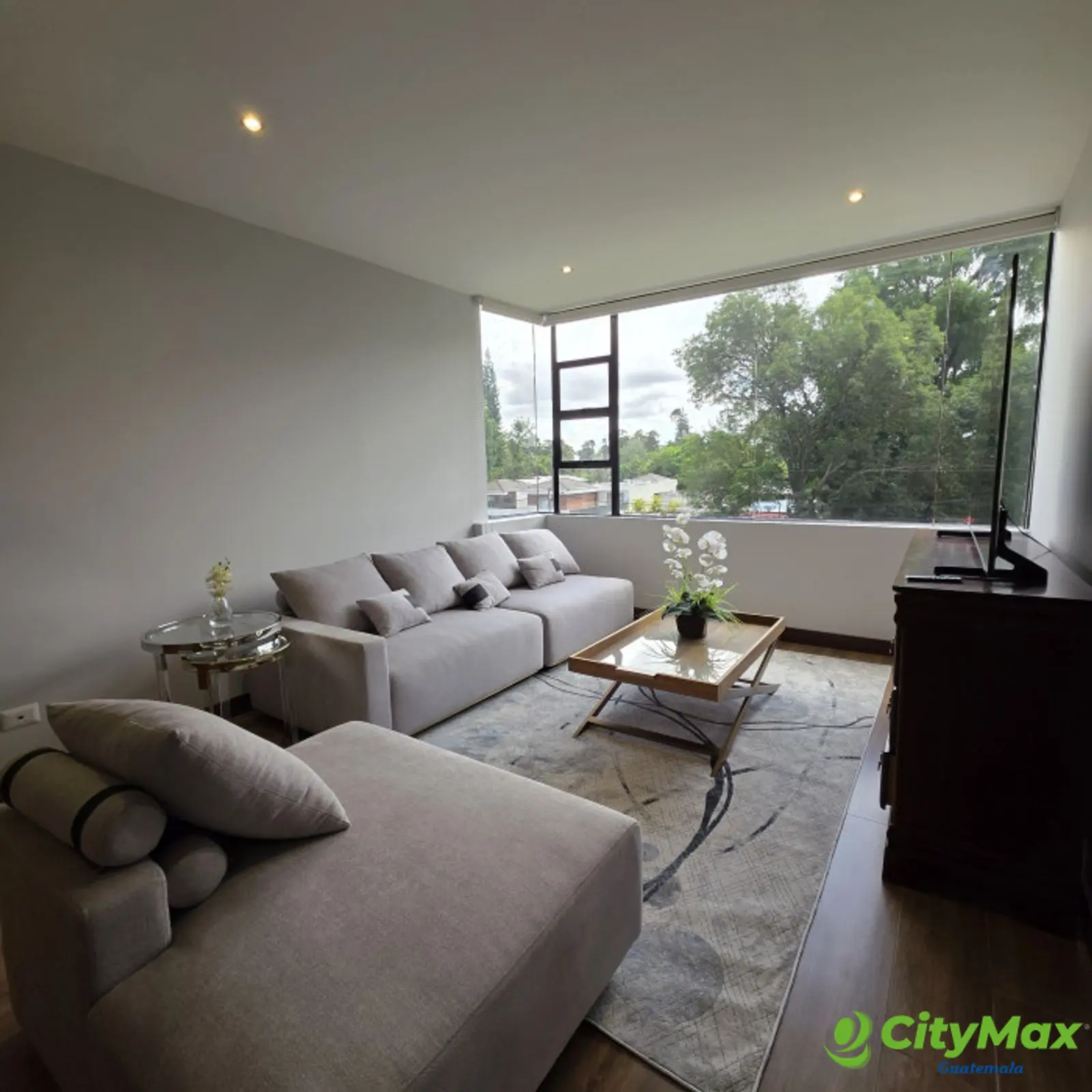 Apartamento en venta en Exclusiva Oakland Zona 10 - foto 2