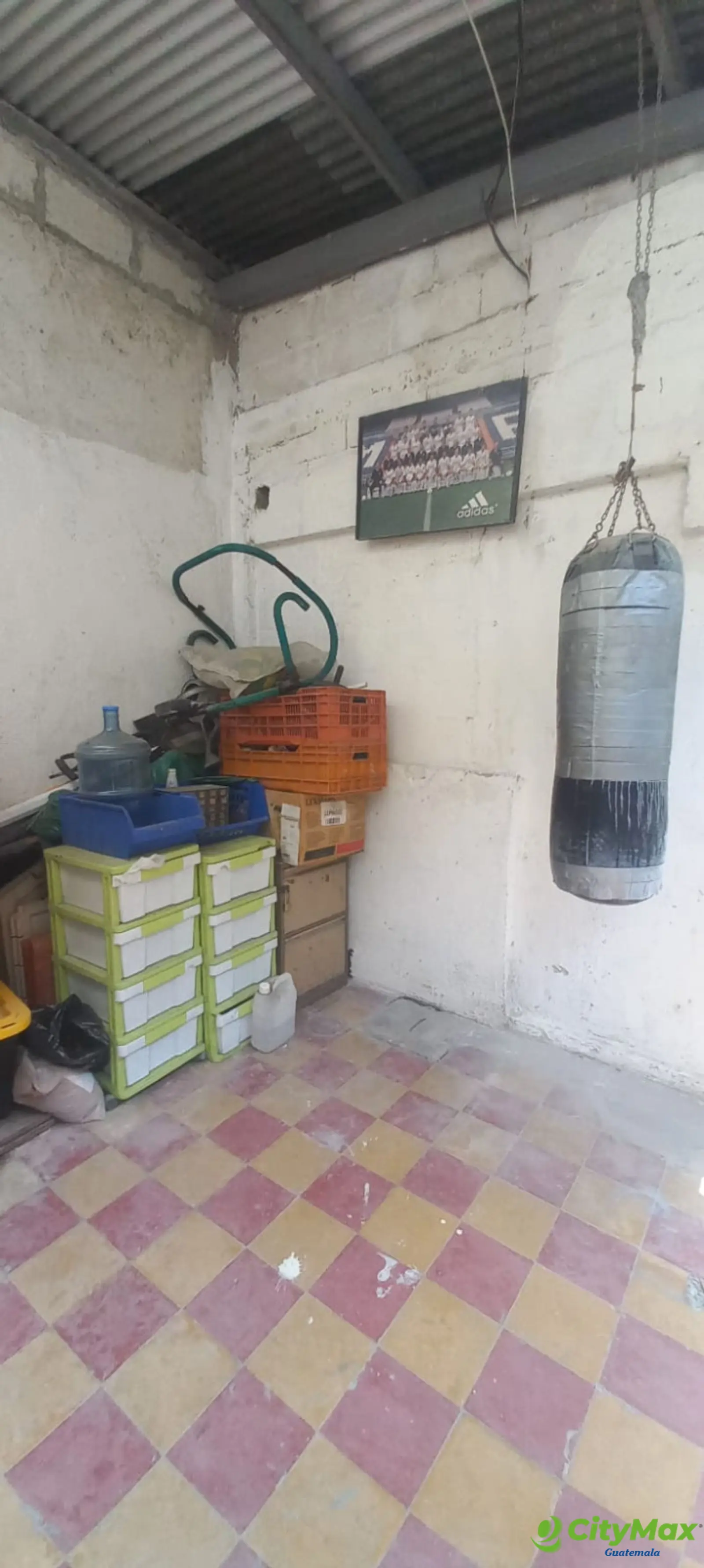 Casa con bodega en venta en zona 2 de Mixco Alvarado - foto 12