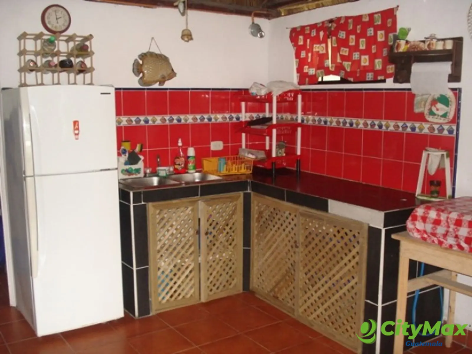 Lindo Chalet en Venta en Monterrico Guatemala - foto 8