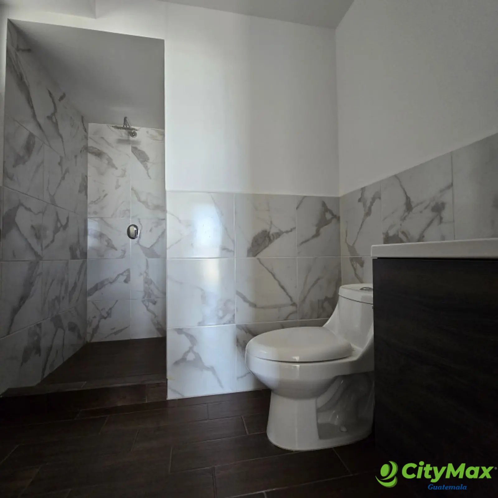 Apartamento en Renta en zona 12 Guatemala - foto 9