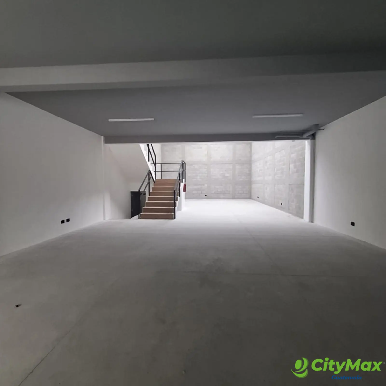 Ofibodega en alquiler en Villa Canales de 201 m2 NUEVA  - foto 3
