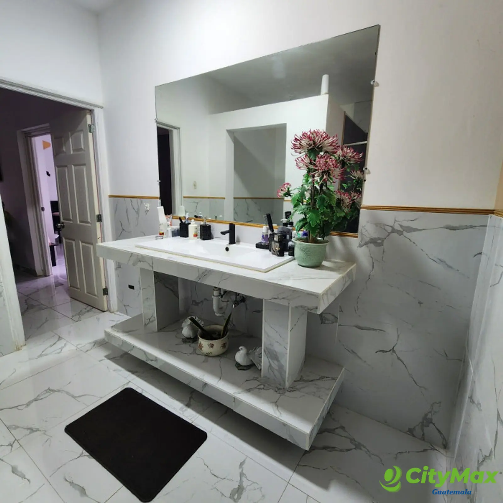 Exclusiva Casa en Venta en Arrazola Ciudad Guatemala - foto 16