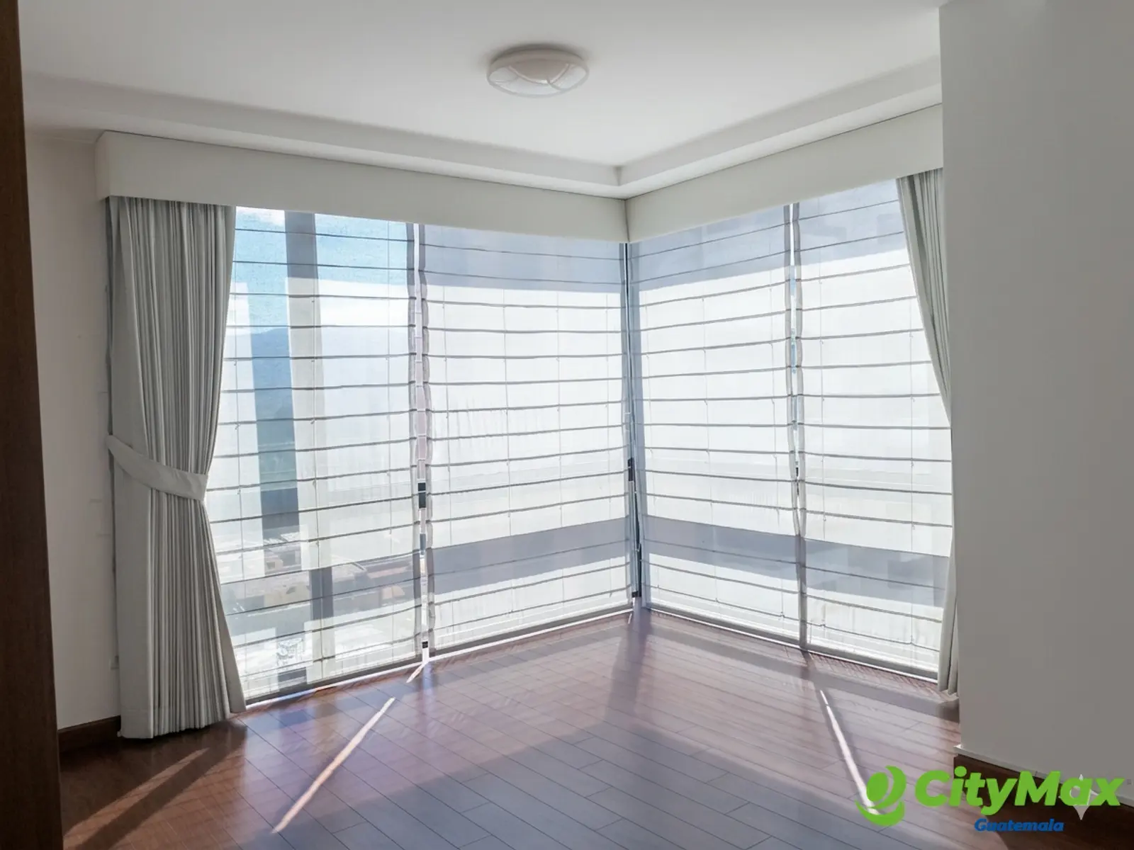 Hermoso apartamento en renta ZONA 14 - foto 2