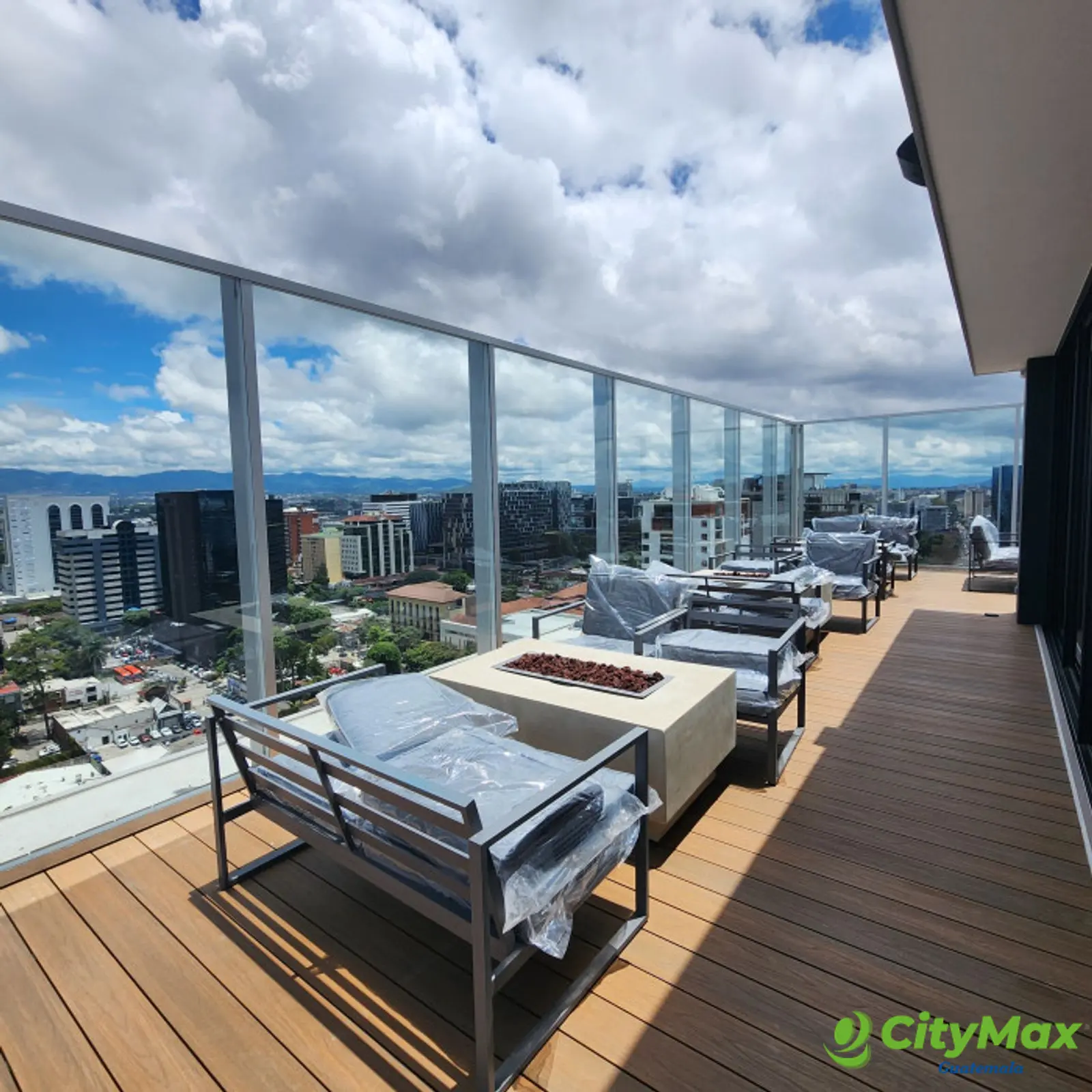 Hermoso apartamento amueblado en renta en zona 10 - foto 14