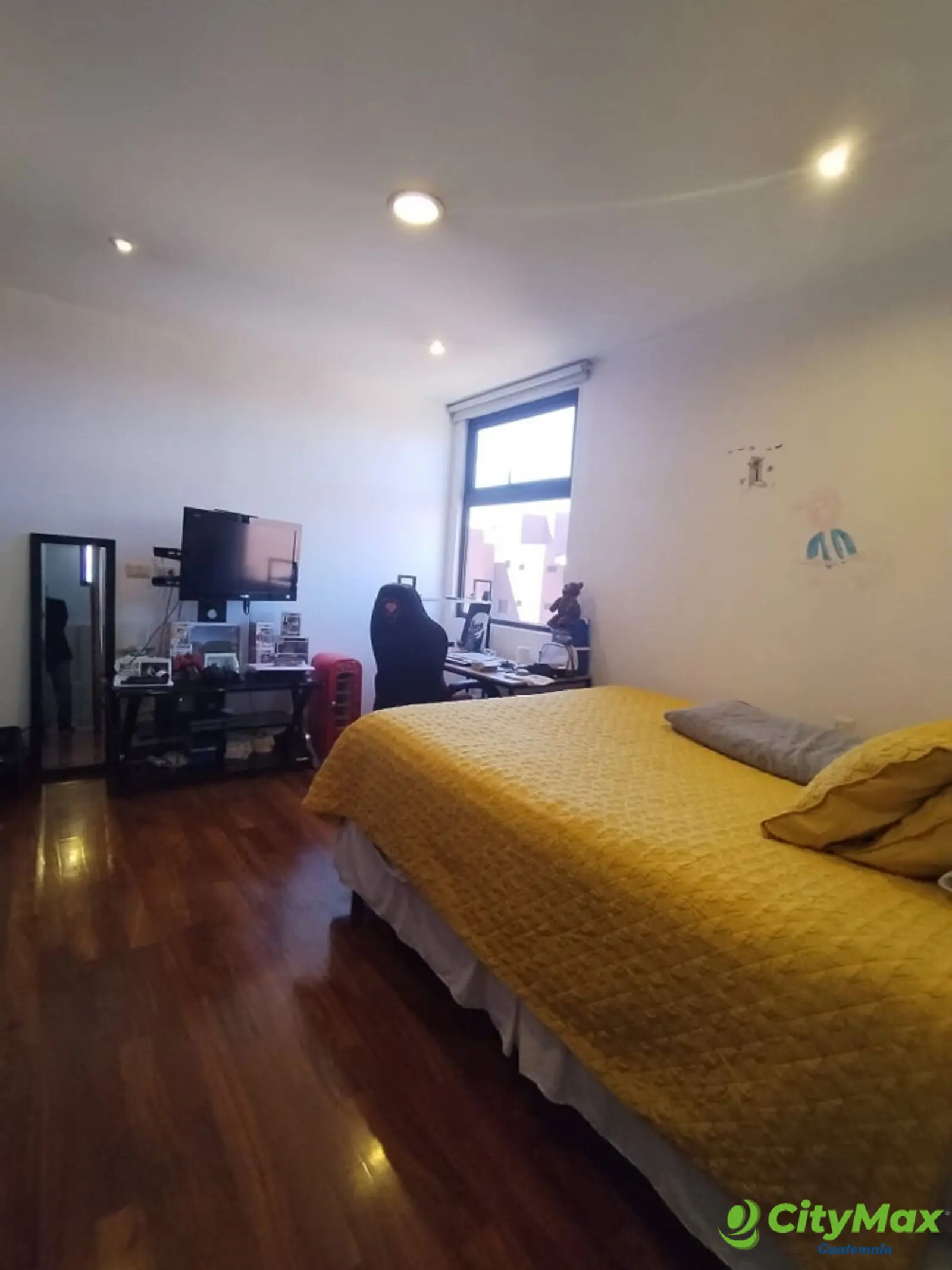 En venta Penthouse zona 10 Guatemala - foto 26