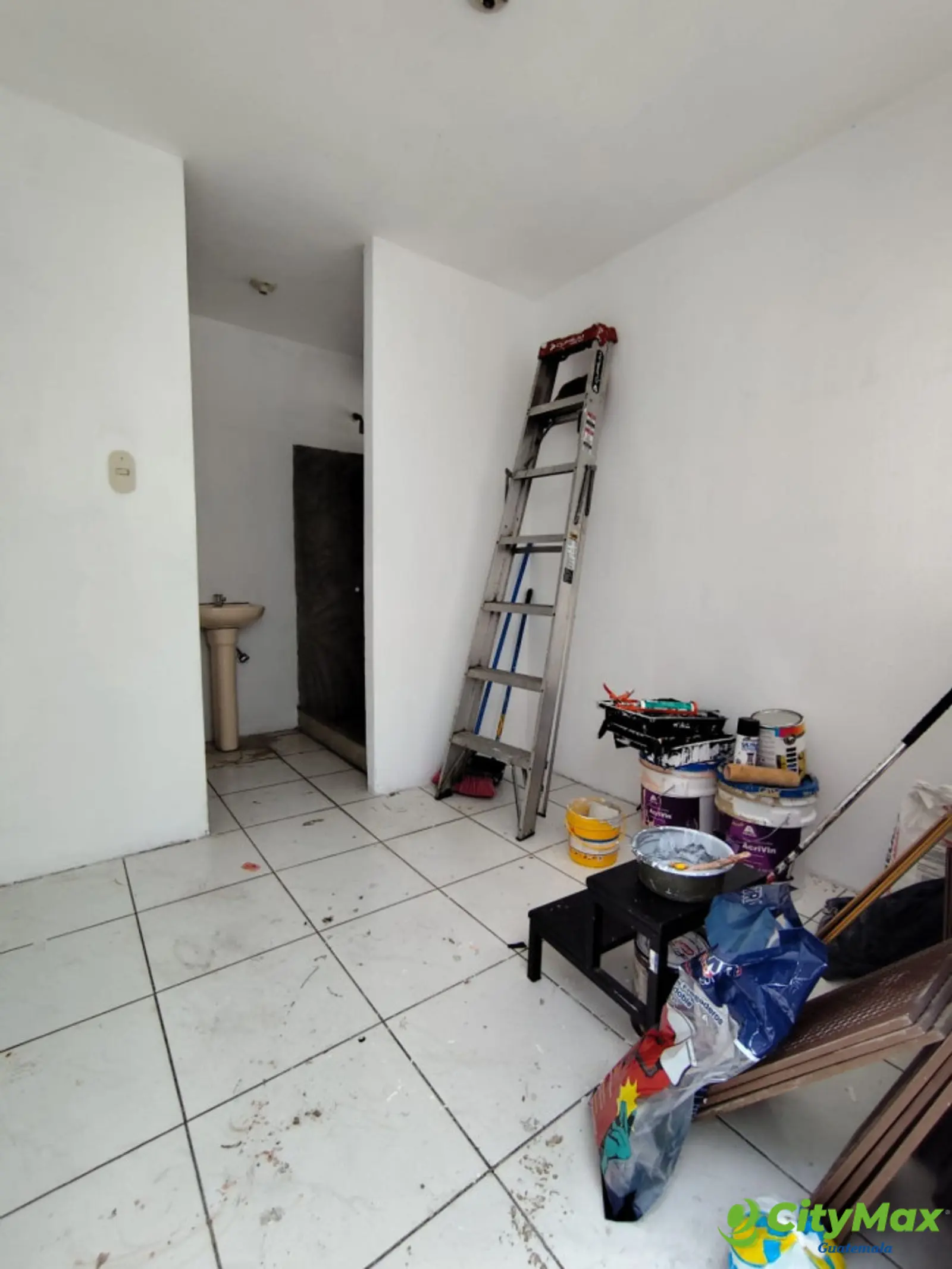 Casa en Renta en Bulevar San Cristóbal Zona 8 de Mixco - foto 11