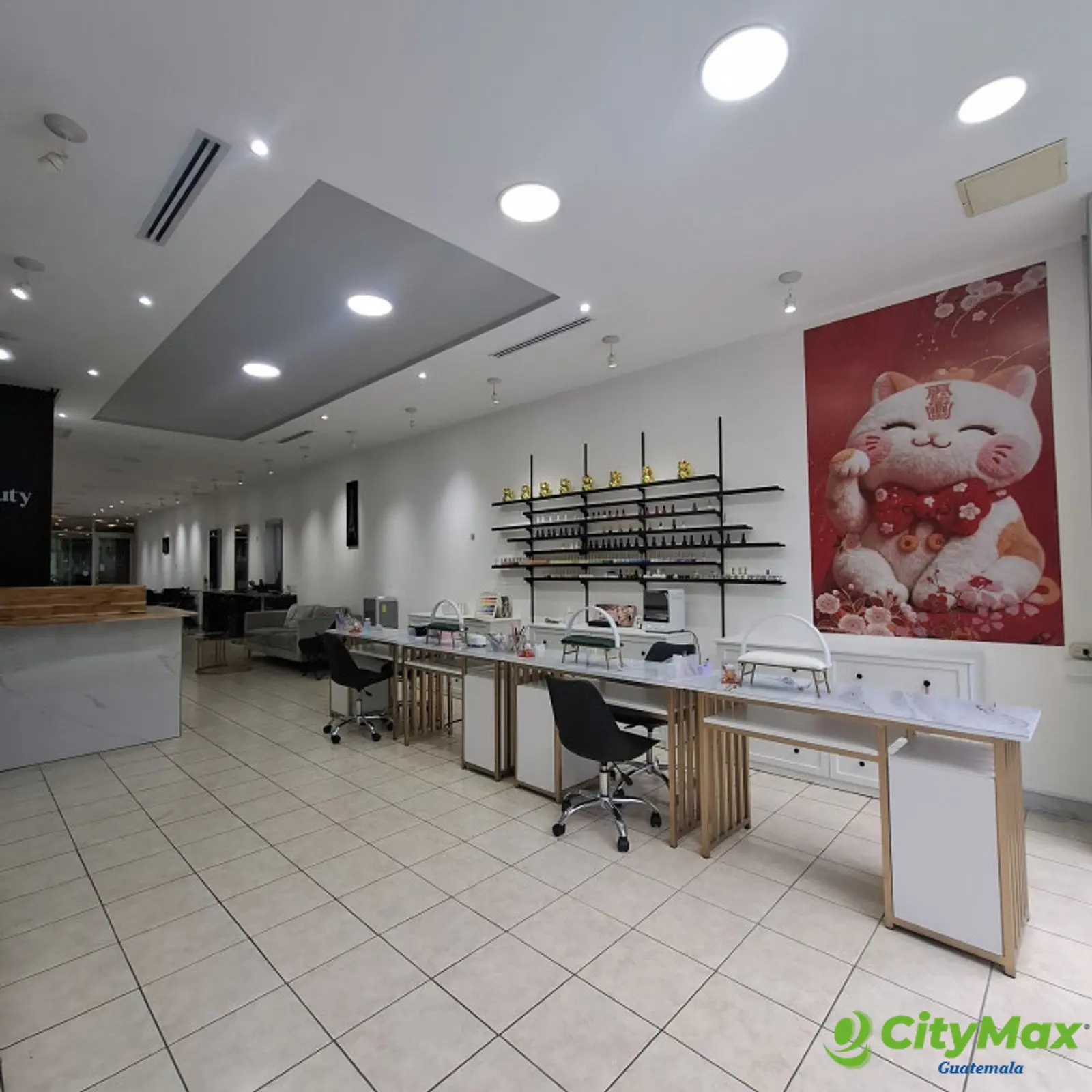 En renta Local comercial Américas zona 13 para salón - foto 3