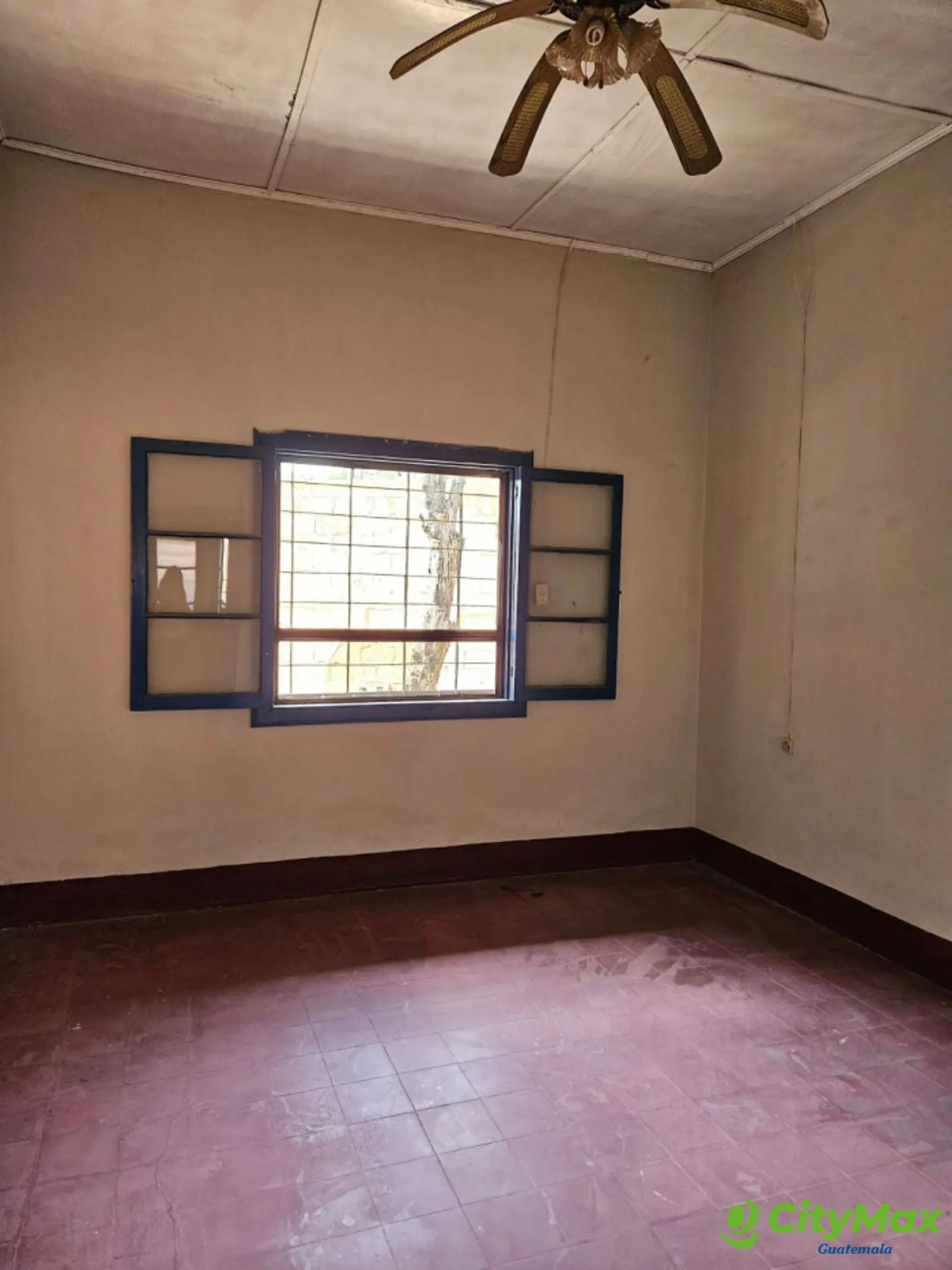 Terreno comercial con construcción en centro Escuintla - foto 4