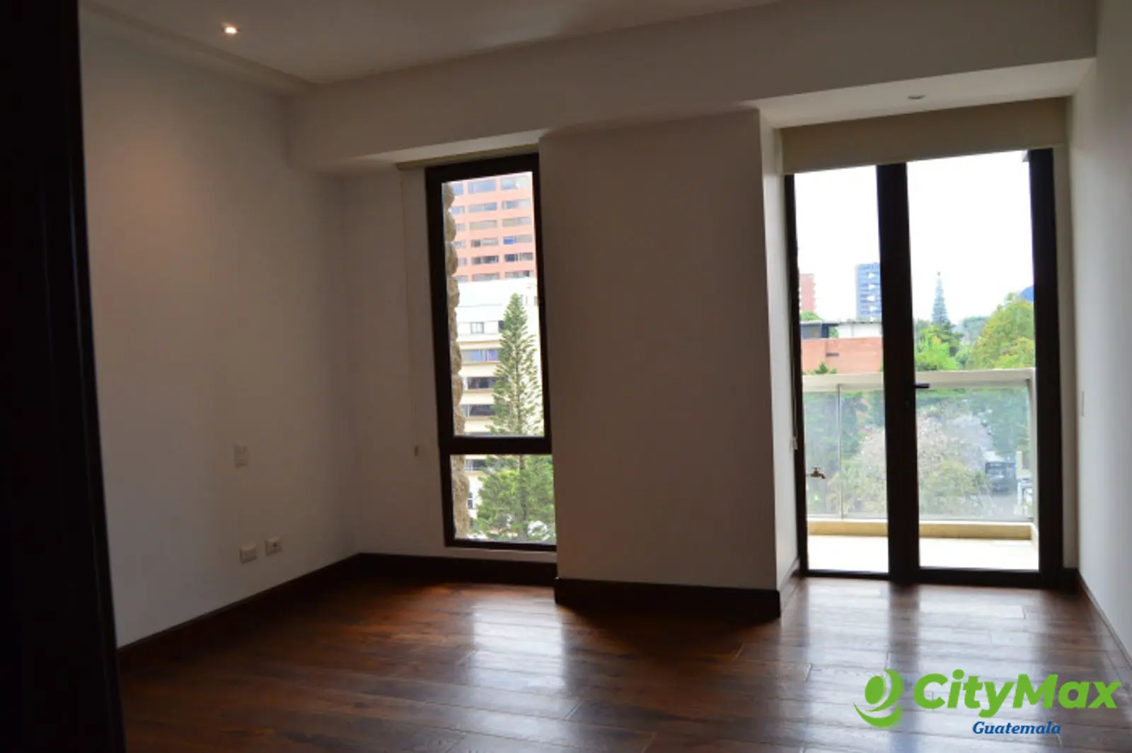 Apartamento en Venta en Tiffany Zona 14 Guatemala - foto 9