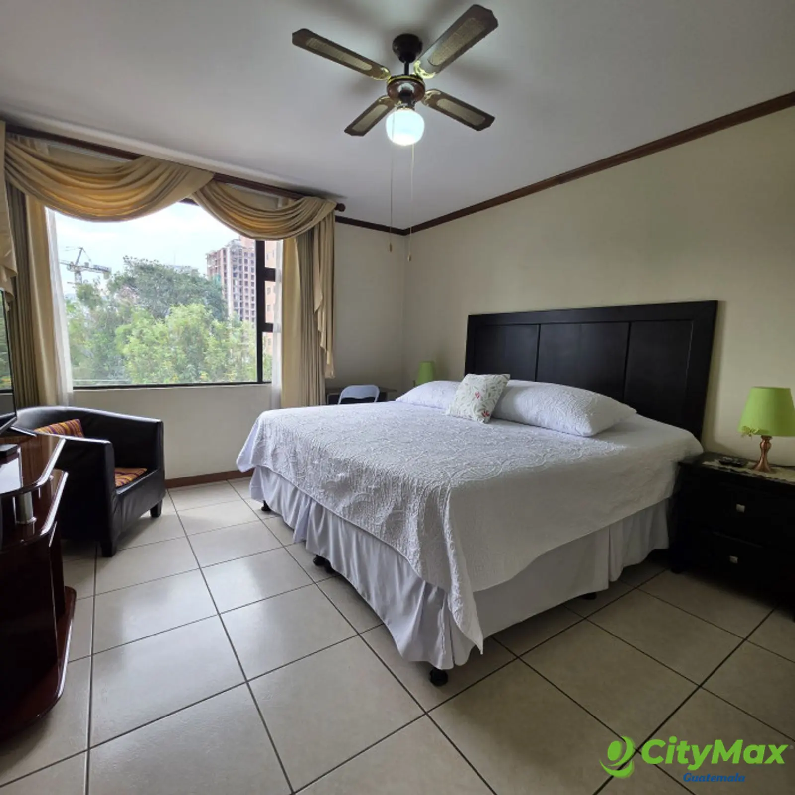 Apartamento Amueblado en Zona 10 Guatemala - foto 12