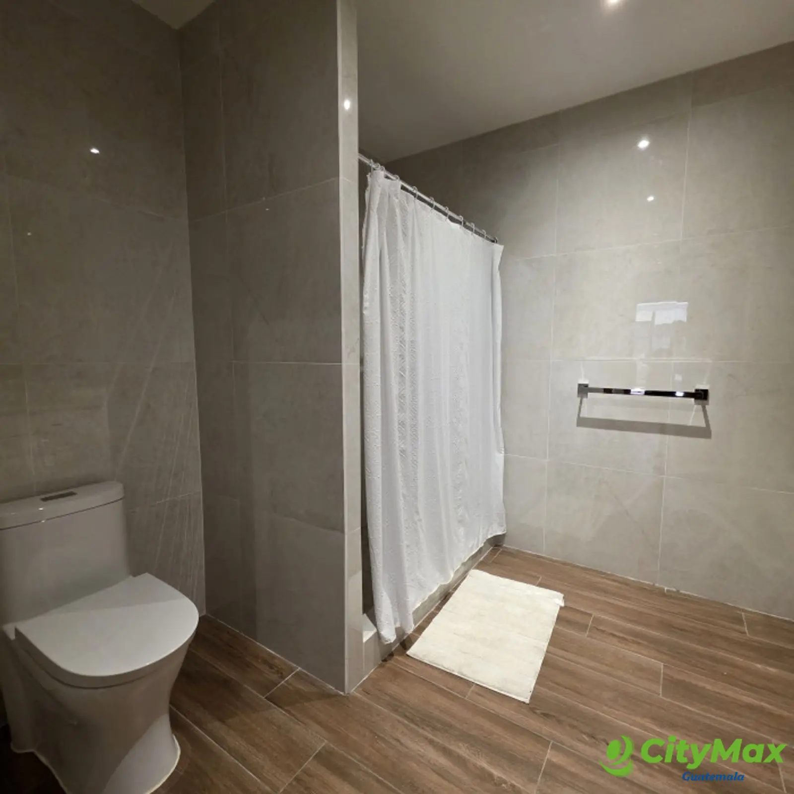 Apartamento en venta en Exclusiva Oakland Zona 10 - foto 12
