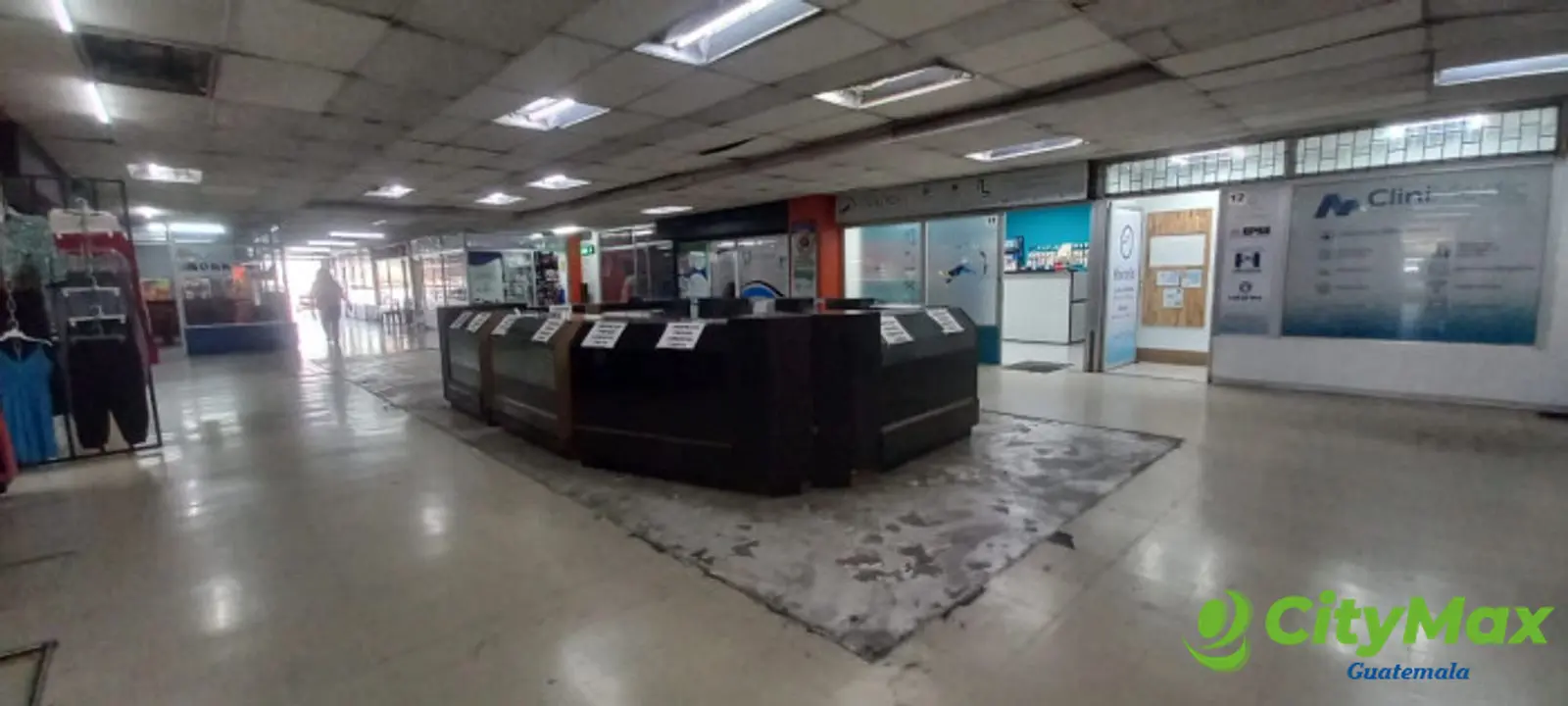 Kiosko de 27 mt2 en primer nivel en renta en zona 5 - foto 3