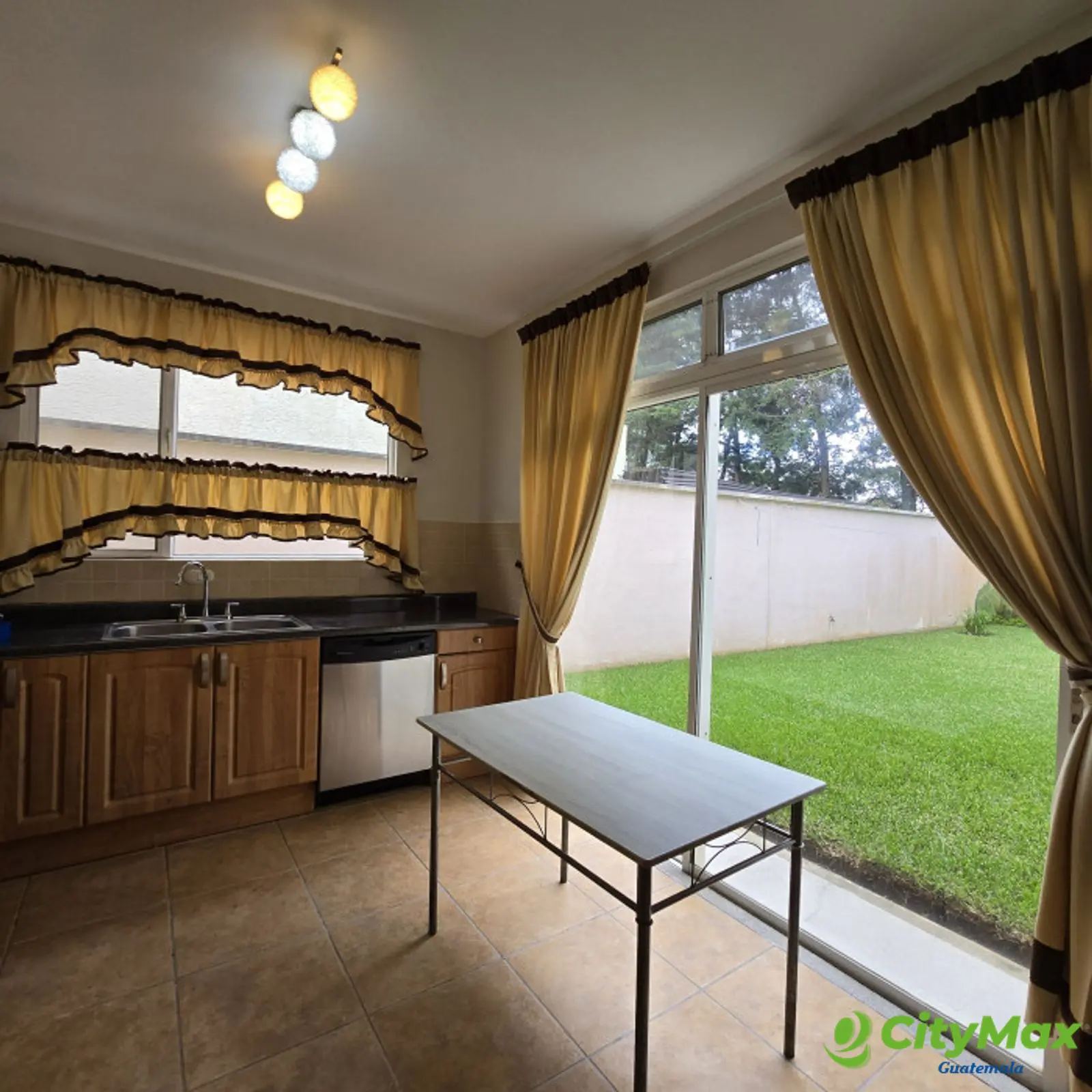 Casa en Venta en Portal del Bosque Fraijanes - foto 7