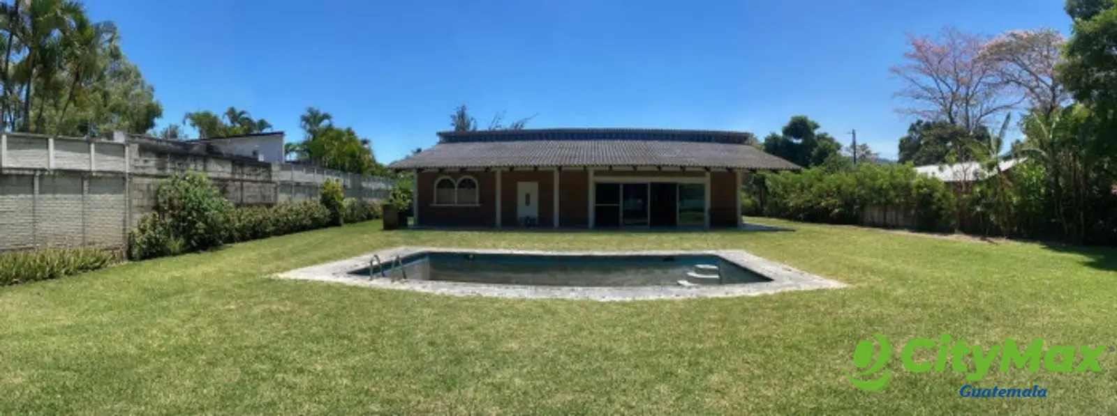 Chalet En Venta de Un Nivel A Orilla De Lago Amatitlan - foto 2