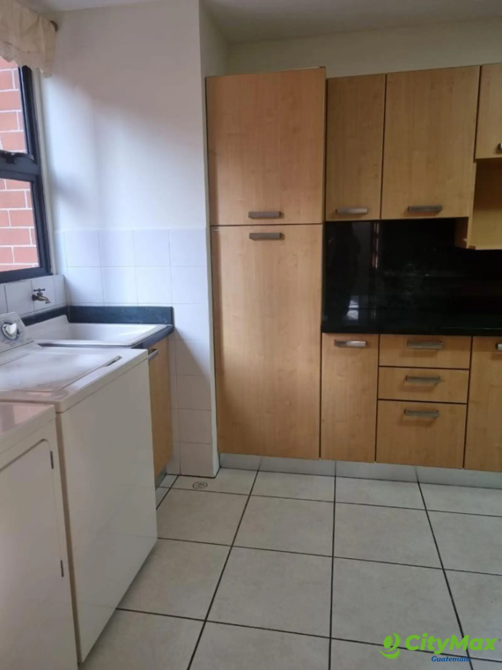 Apartamento En Renta en Zona 10 Altos De Santa Clara - foto 5