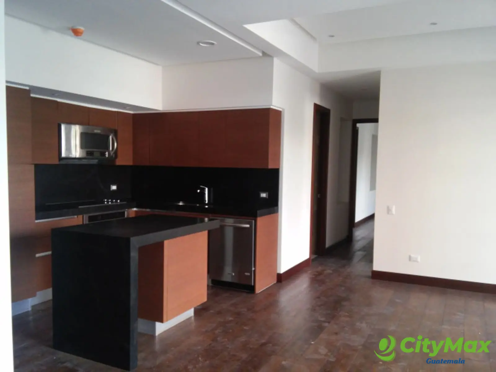 Apartamento en Venta en Tiffany Zona 14 Guatemala - foto 4