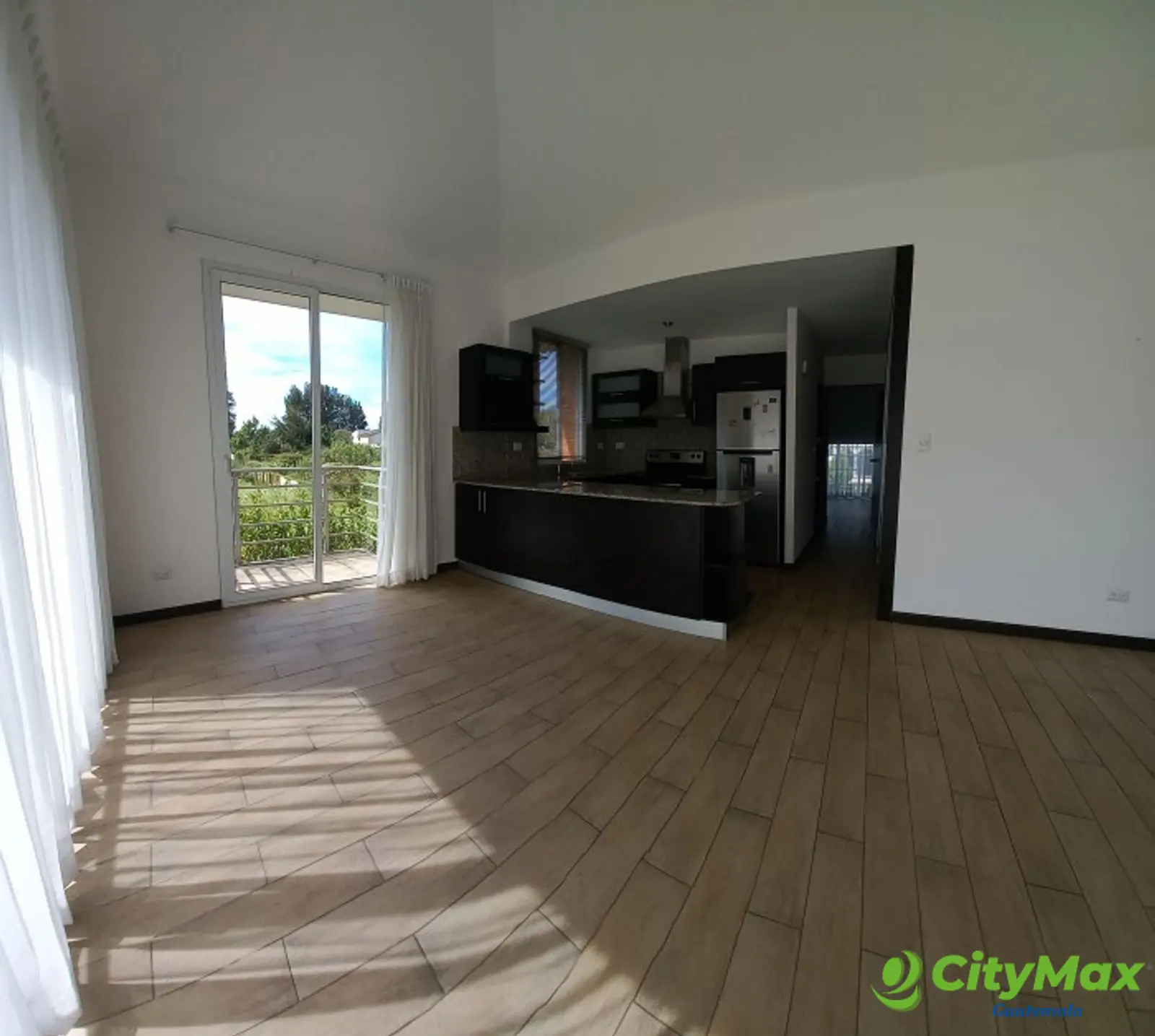Apartamento en venta, entrada Fraijanes CAES - 20211117_101845.jpg