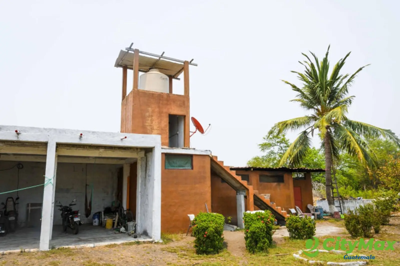 Chalet vacacional en venta y renta en Monterrico - foto 4