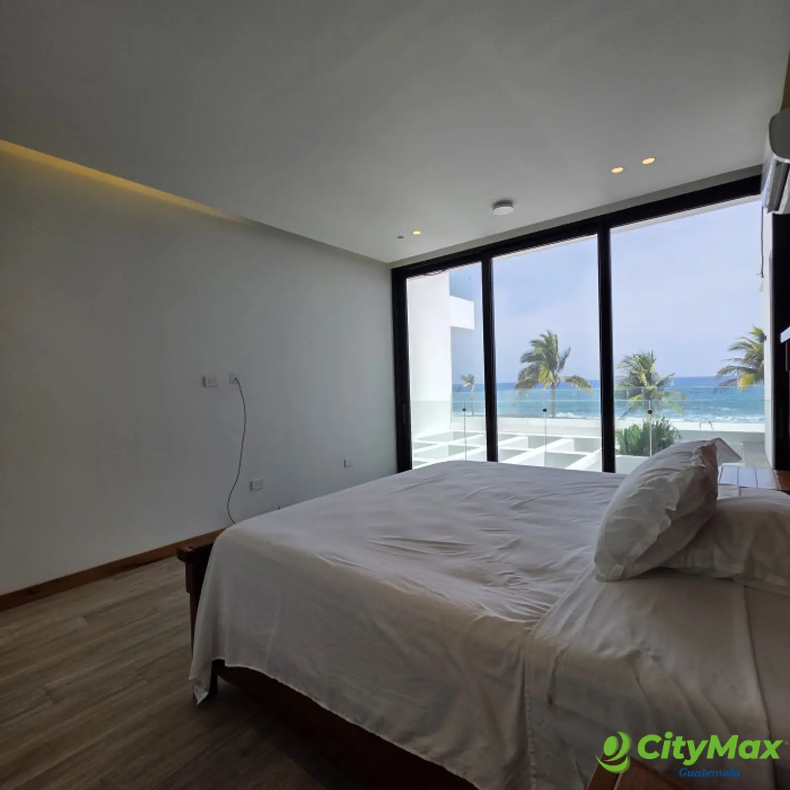 Exclusiva y Lujosa Casa venta frente al Mar Monterrico - foto 17