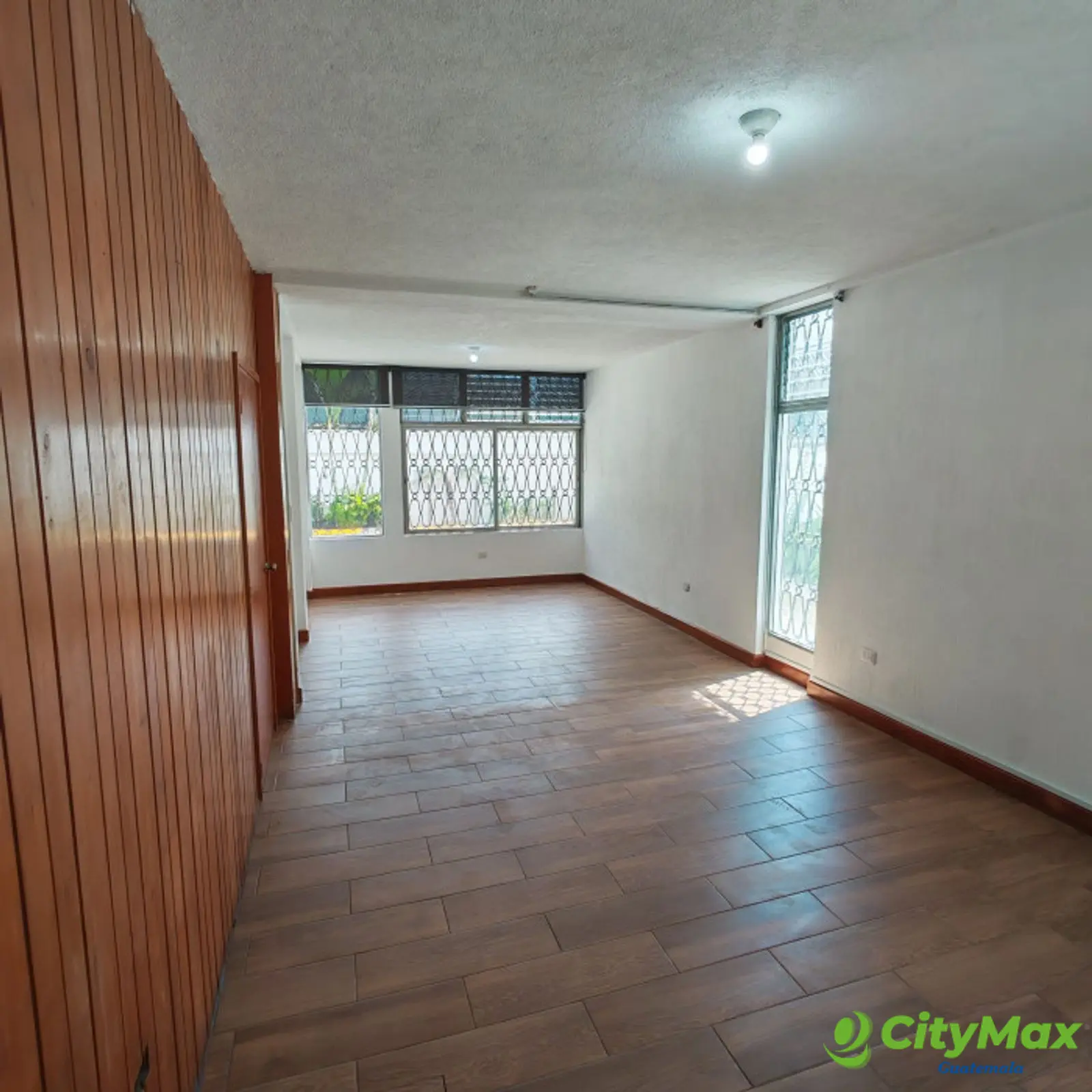 Casa ideal Oficinas en Renta zona 14 - foto 27